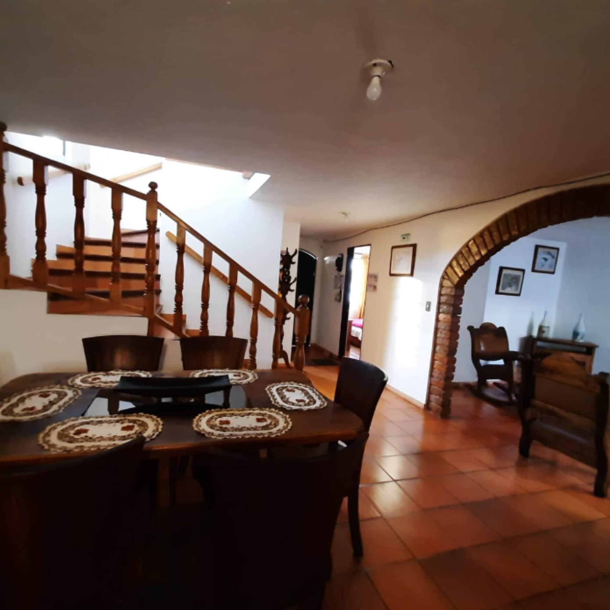 Comodidades del Alojamiento ApartaHotel El Refugio de Maria