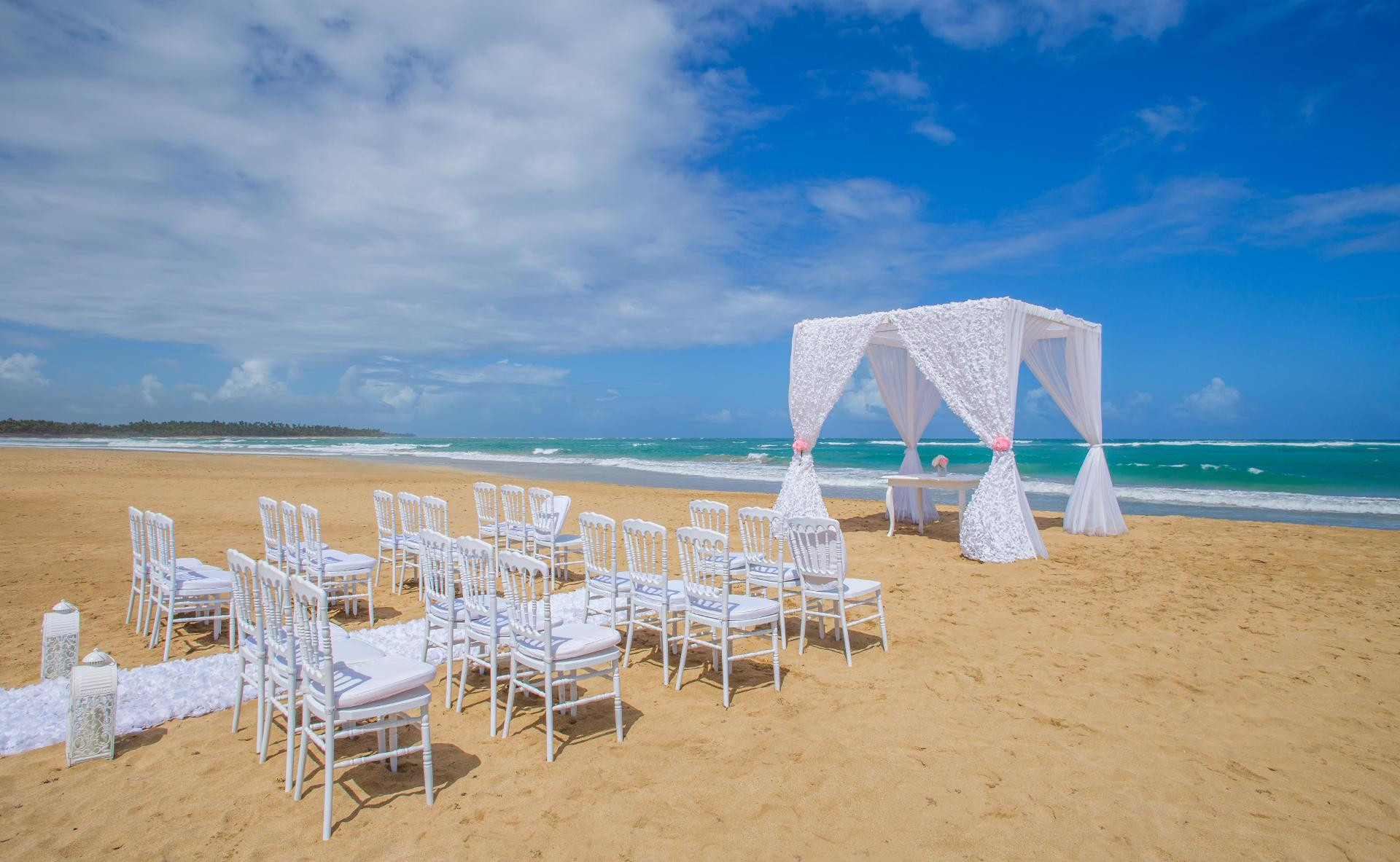 Playa Le Sivory by Portblue Boutique