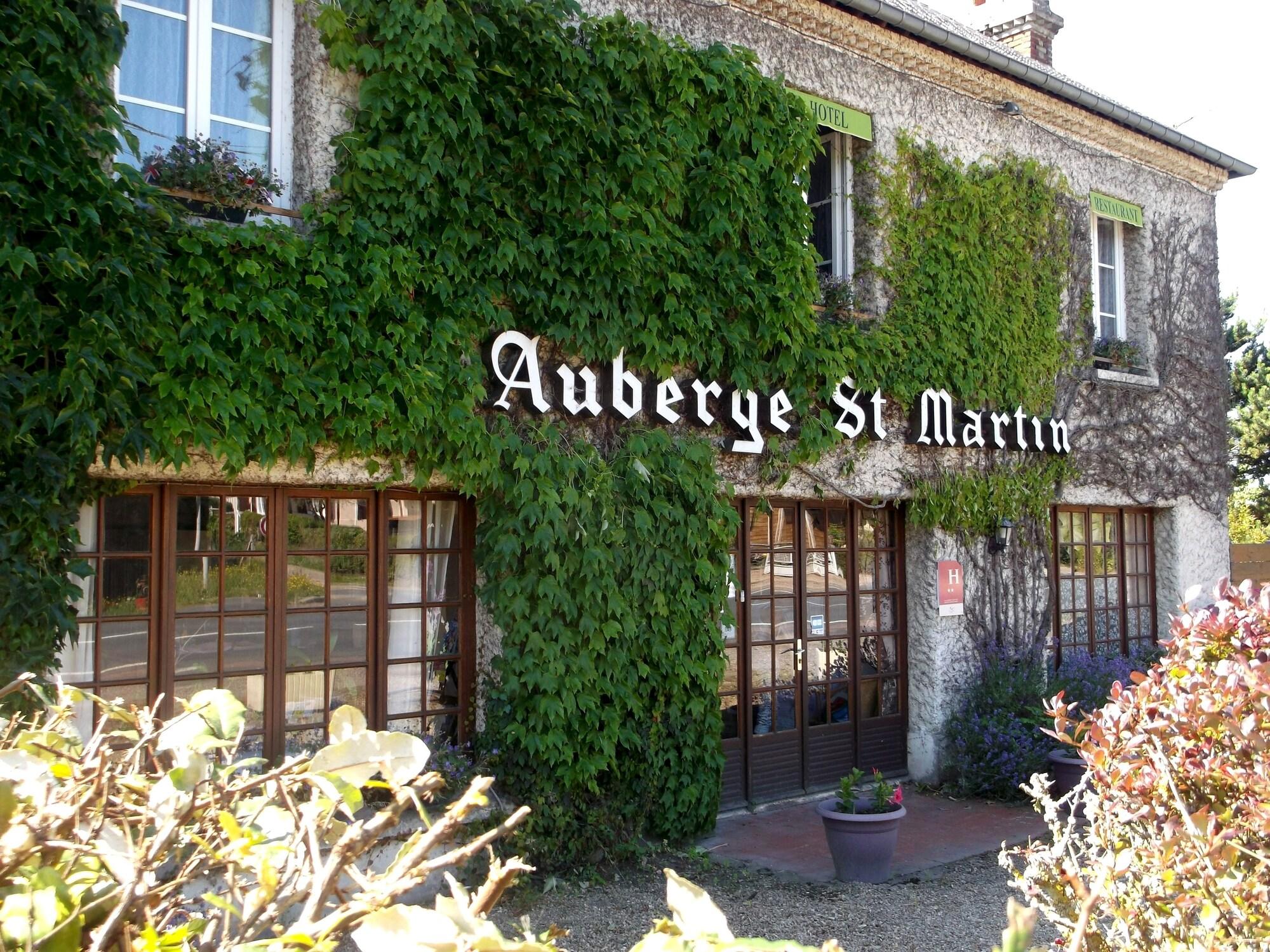 Varios Auberge Saint Martin