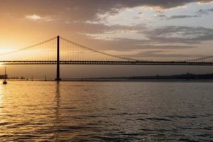 Actividad - Paseo en velero al atardecer por el rio Tajo