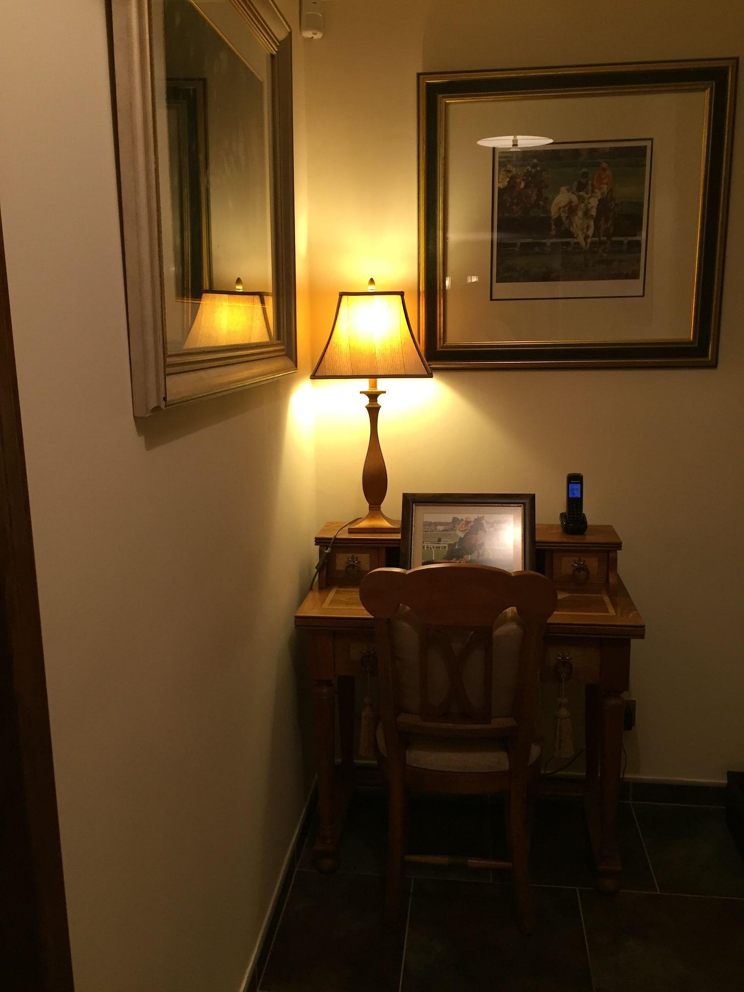 Vista Lobby Retreat at The Knowe Auchincruive Estate