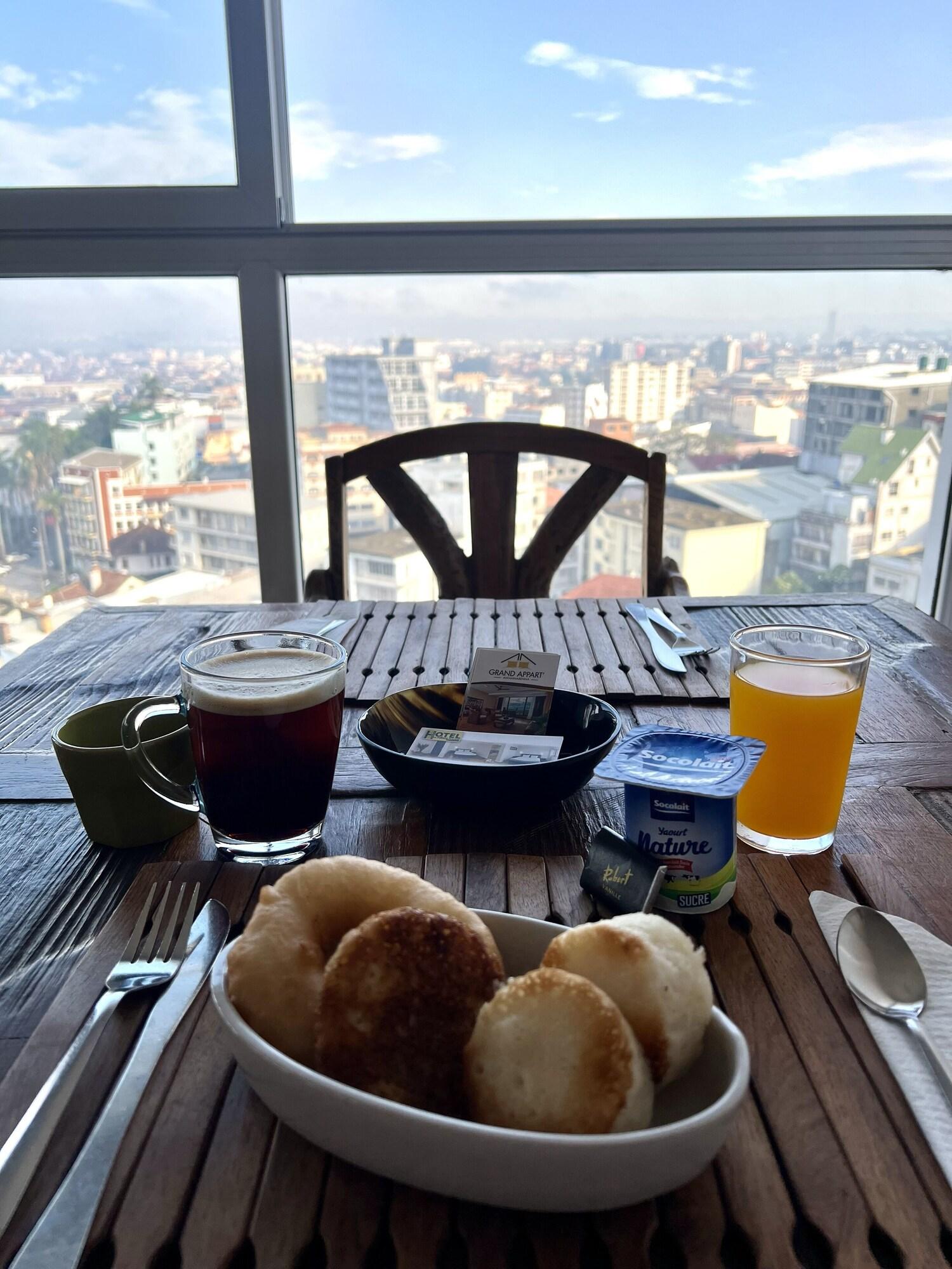 Restaurant Grand Appart' Antaninarenina