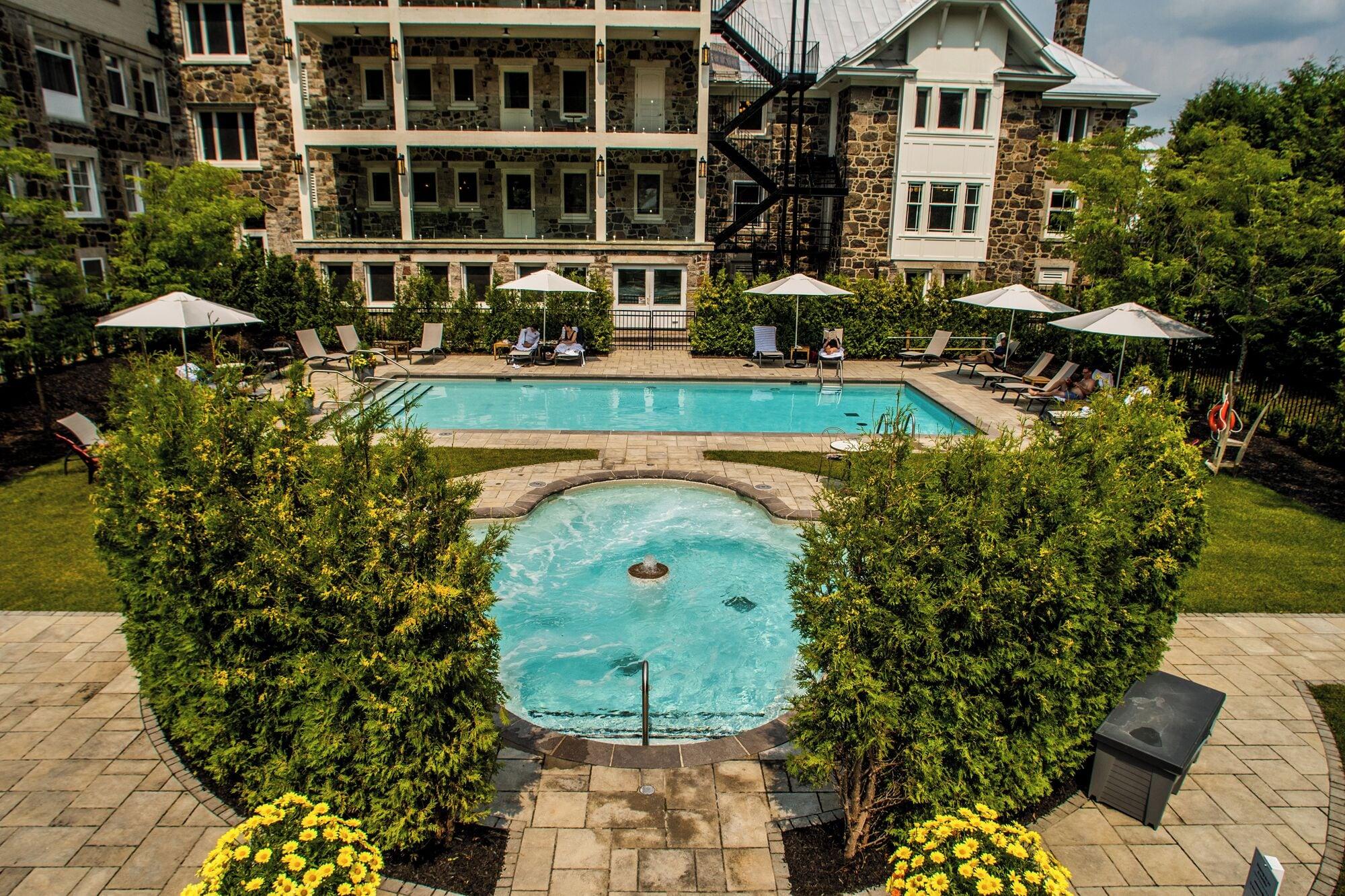 Vista Piscina StoneHaven Le Manoir Relais & Châteaux