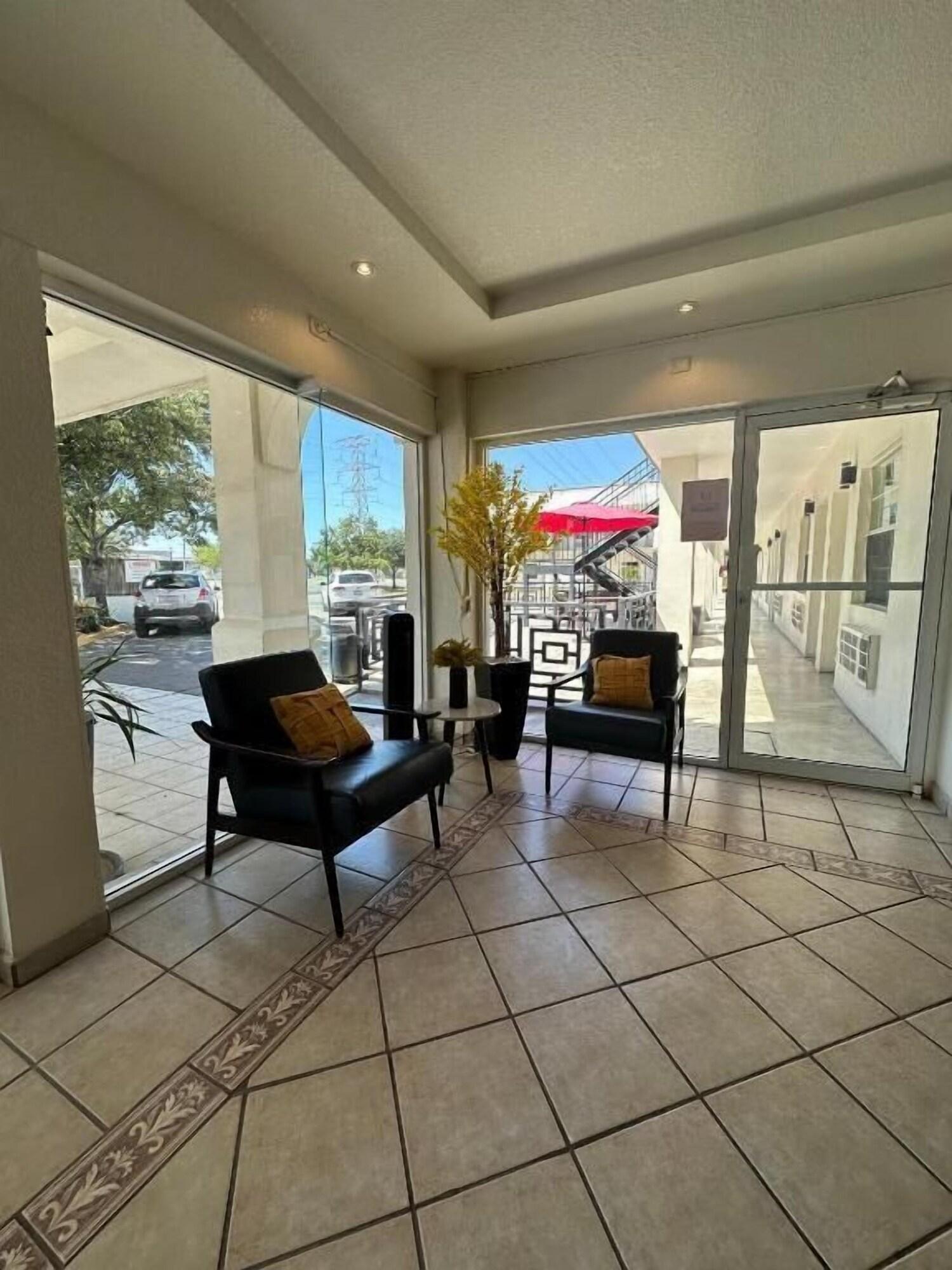 Vista Lobby QUINTA SAN CARLOS INN