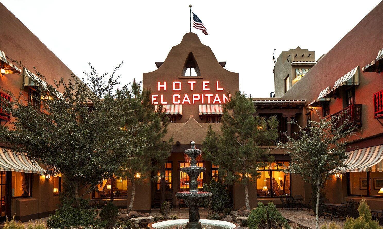 Vista Exterior Hotel El Capitan