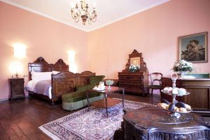 Alquiler Vacacional - Historic Villa/Classic Food & Wine retreat with Swimming Pool Wifi a/c parking