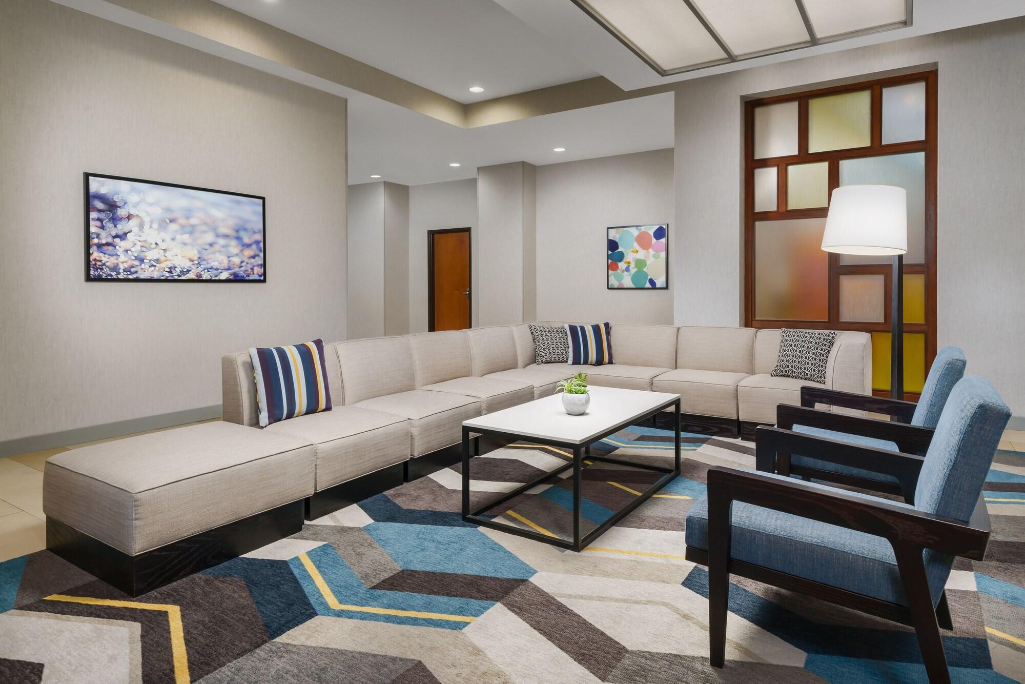 Vista Lobby HYATT house Fort Lauderdale Airport & Cruise Port