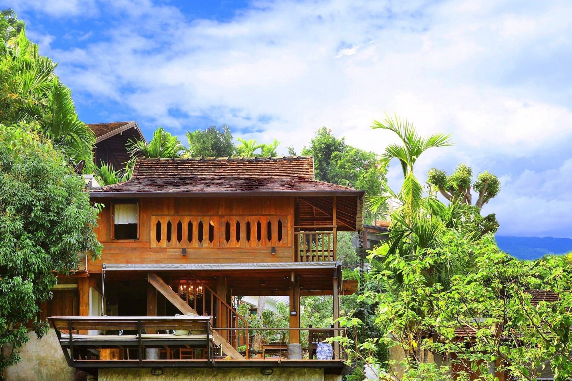 Vista Exterior Chantra Khiri Chalet Chiang Mai