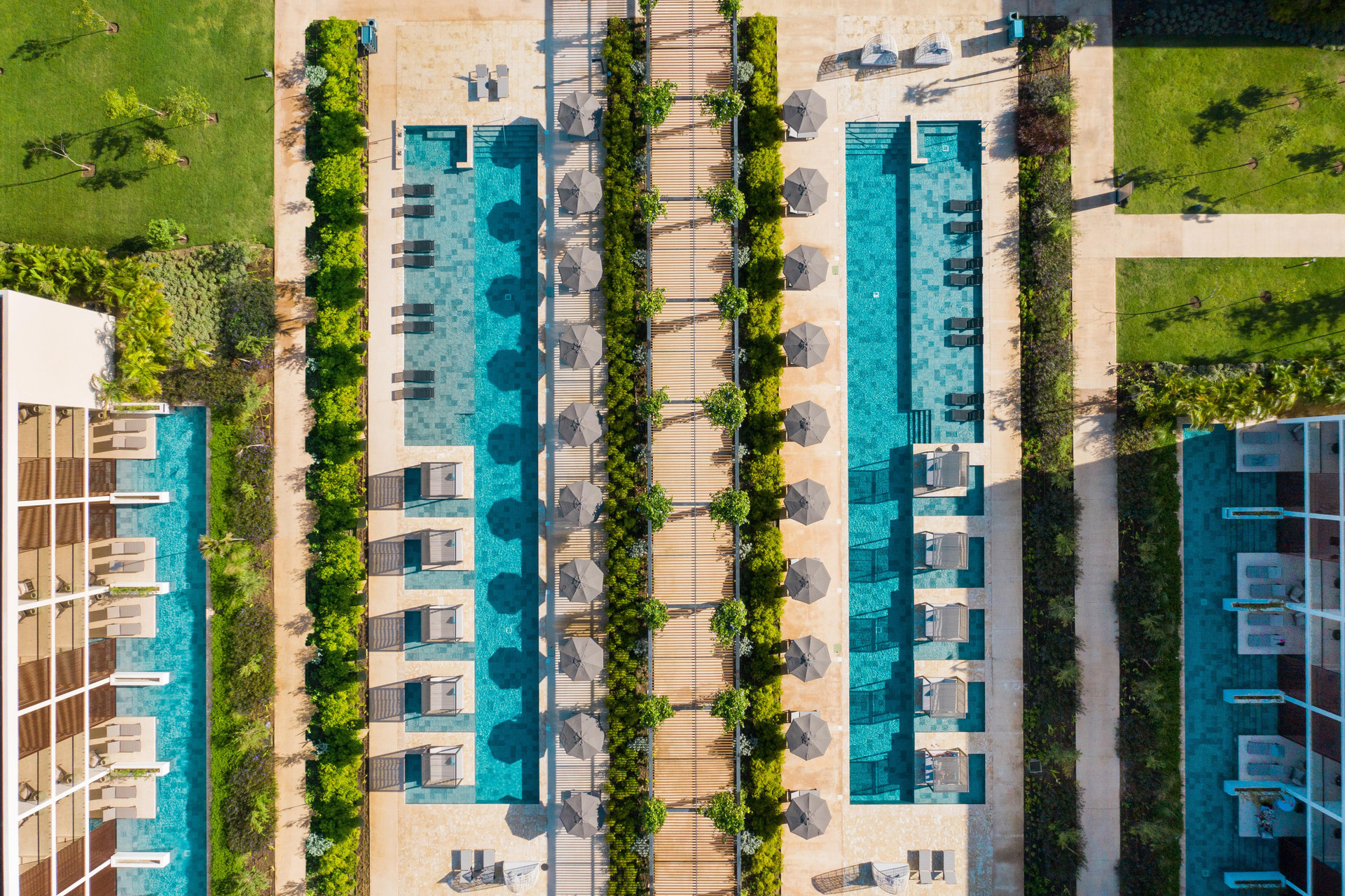 Vista Exterior Live Aqua Beach Resort Punta Cana