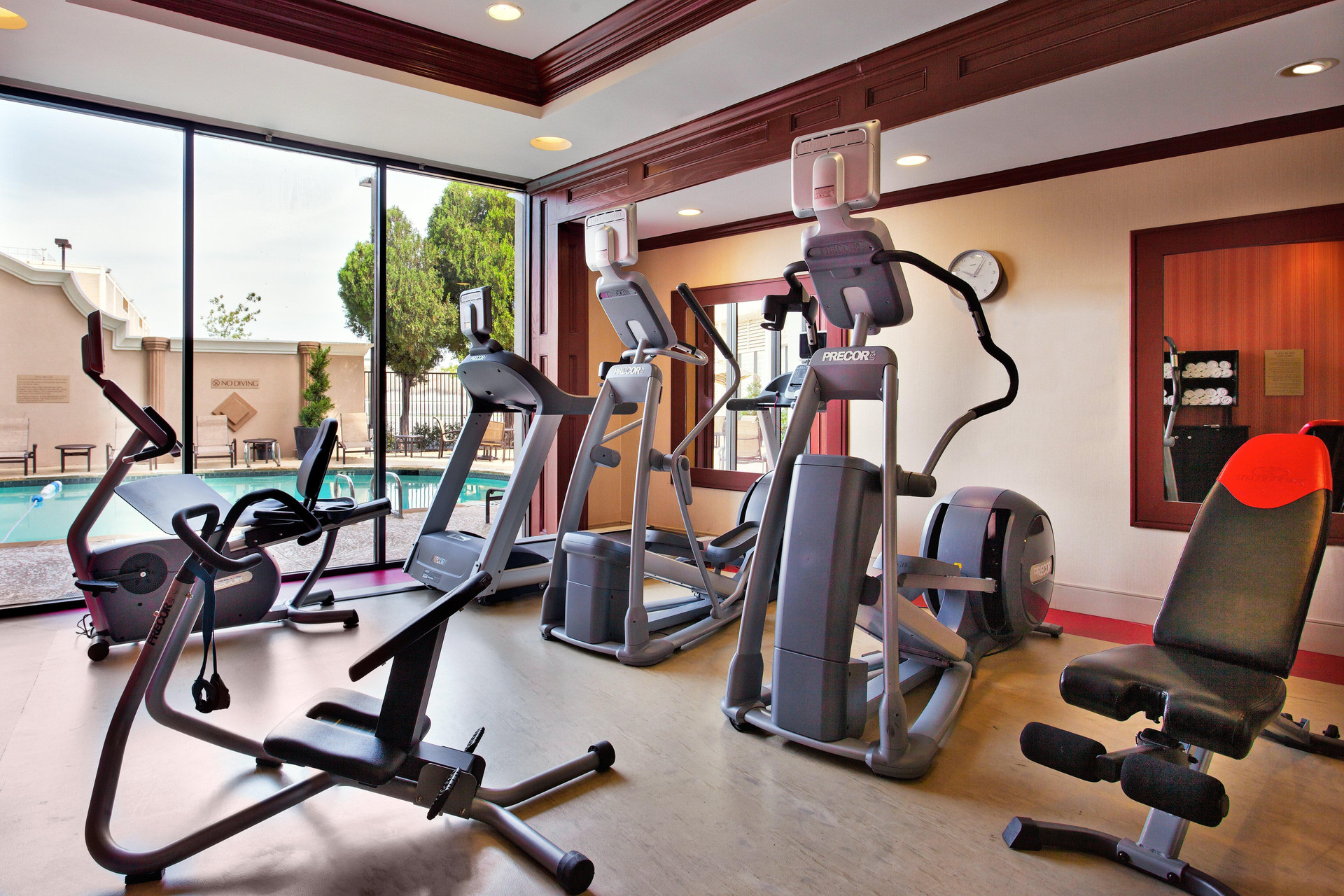 Instalaciones Recreativas Holiday Inn Express Dallas Medical-Market Center by IHG