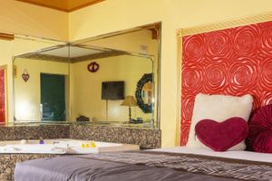 Alojamiento - Luxe Inn and Suites