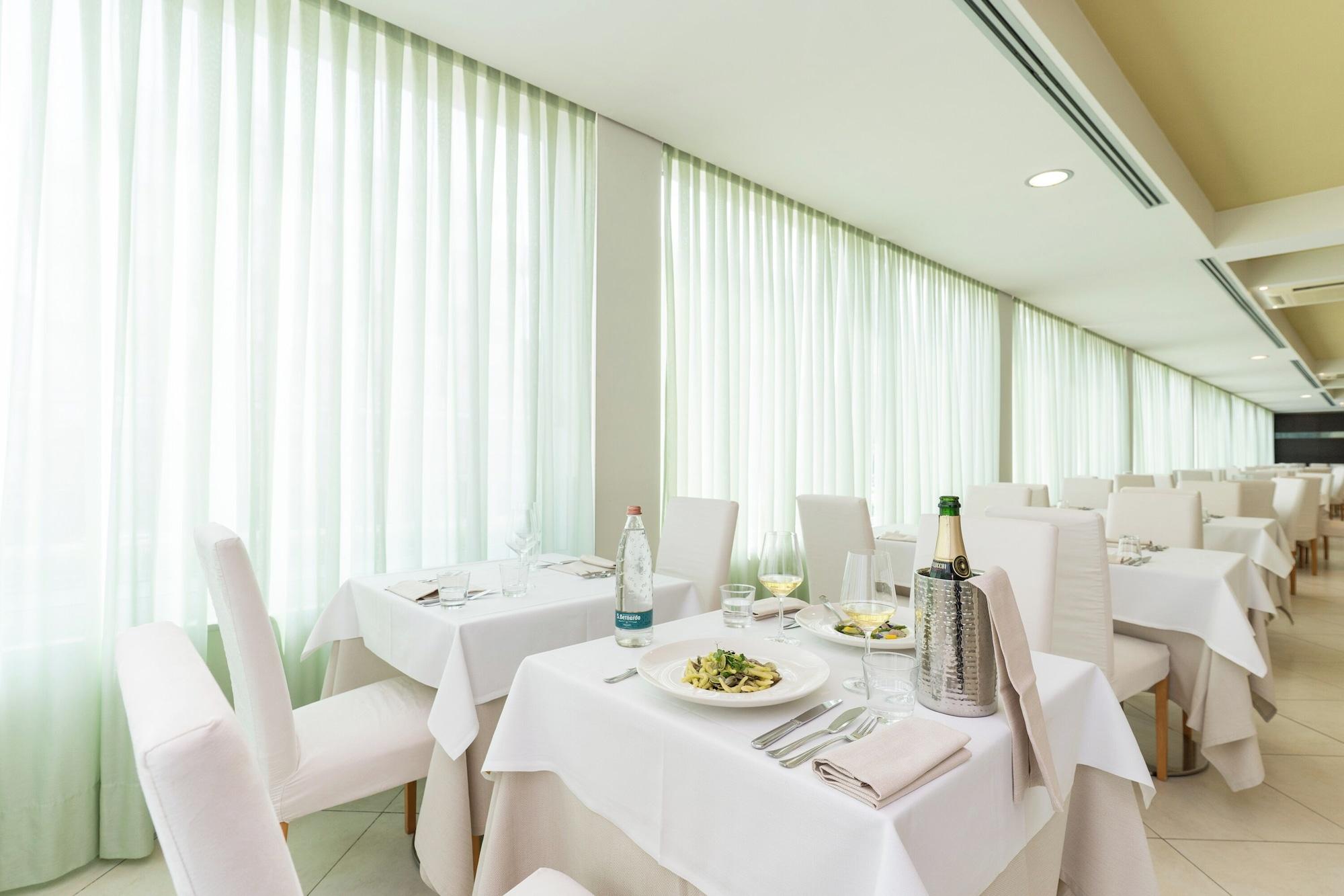 Restaurant Hotel Balance