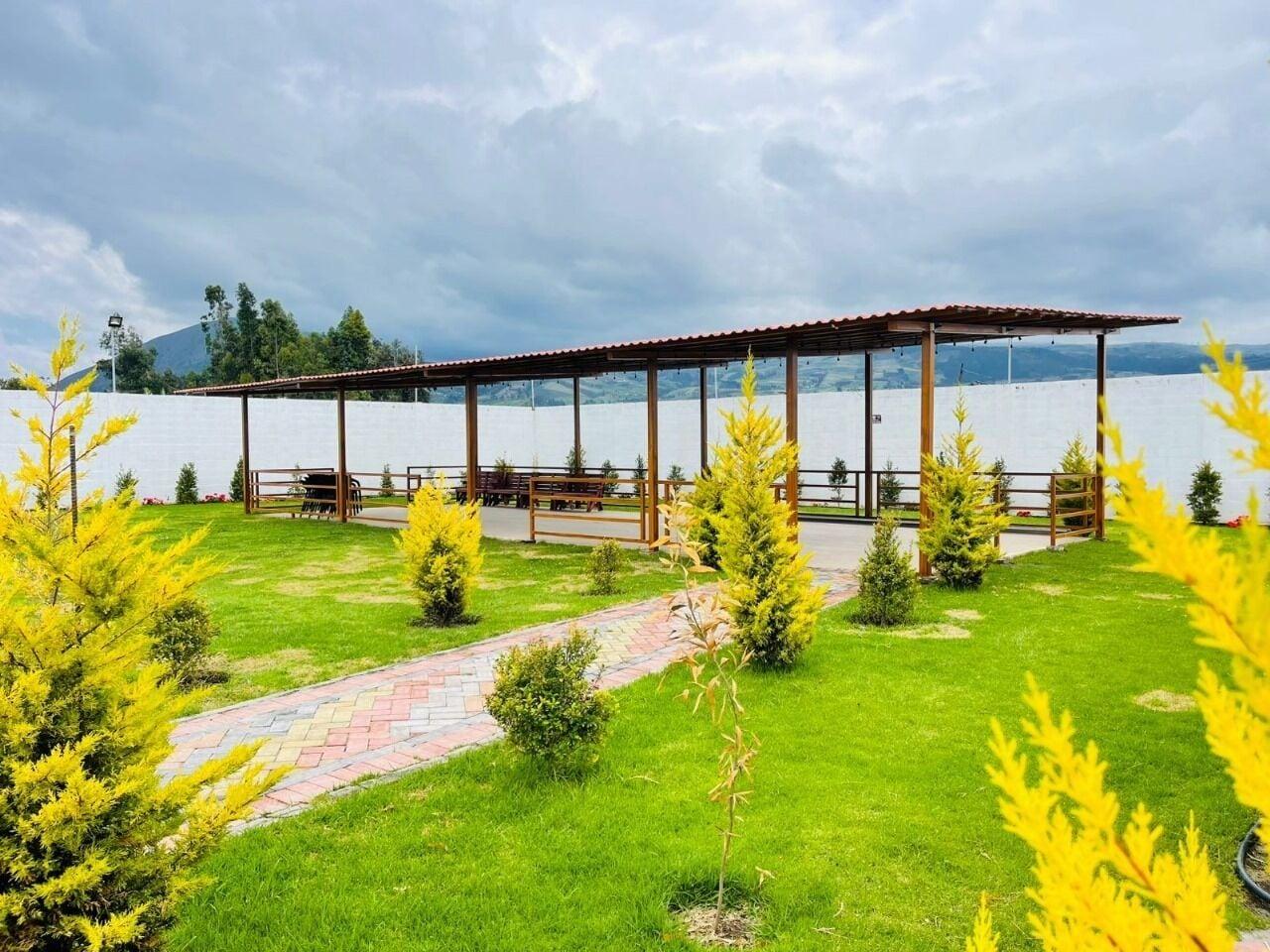 Vista Exterior HOSTERIA DON POLY