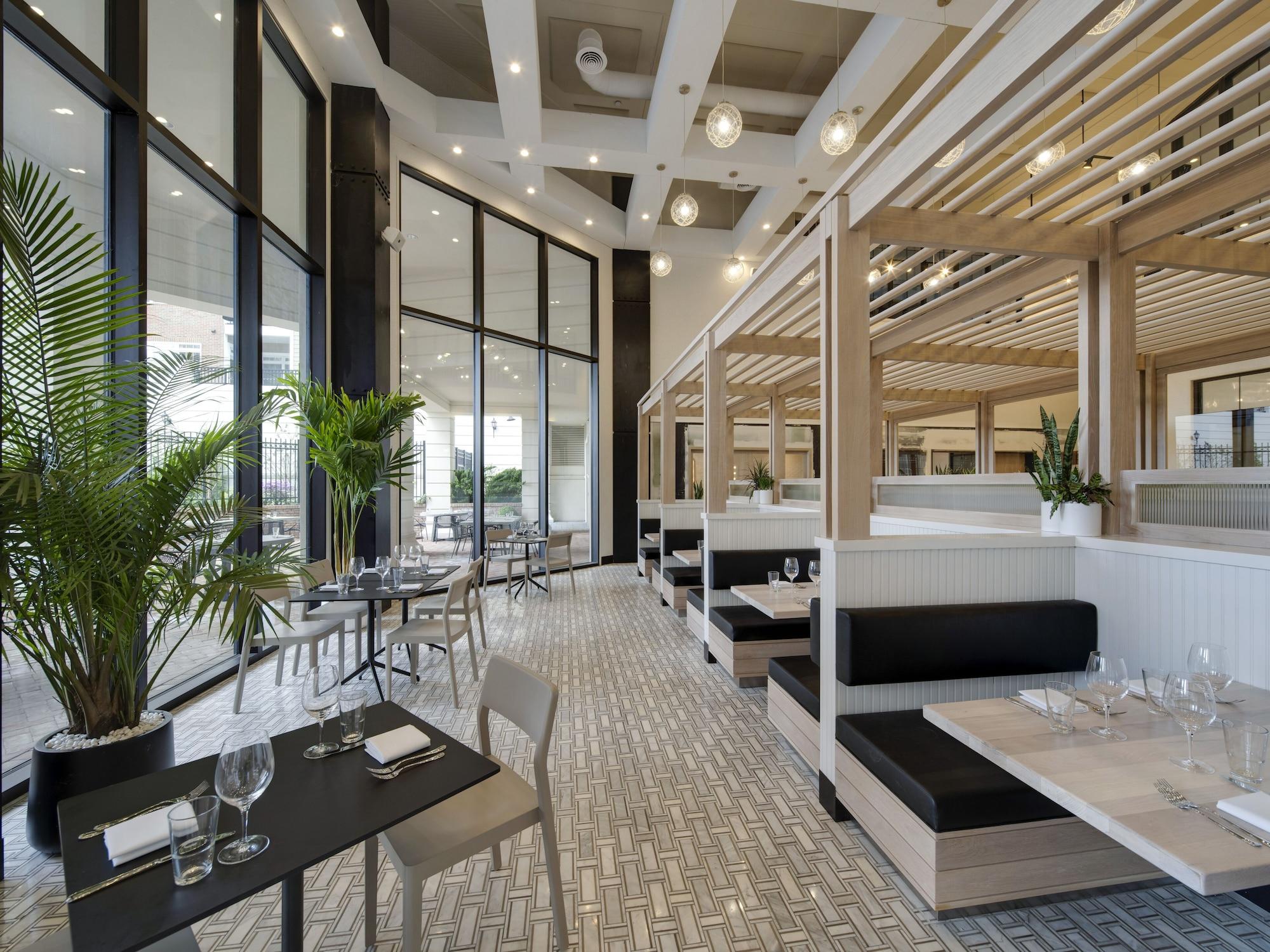 Restaurant The Vanderbilt Hotel Suites