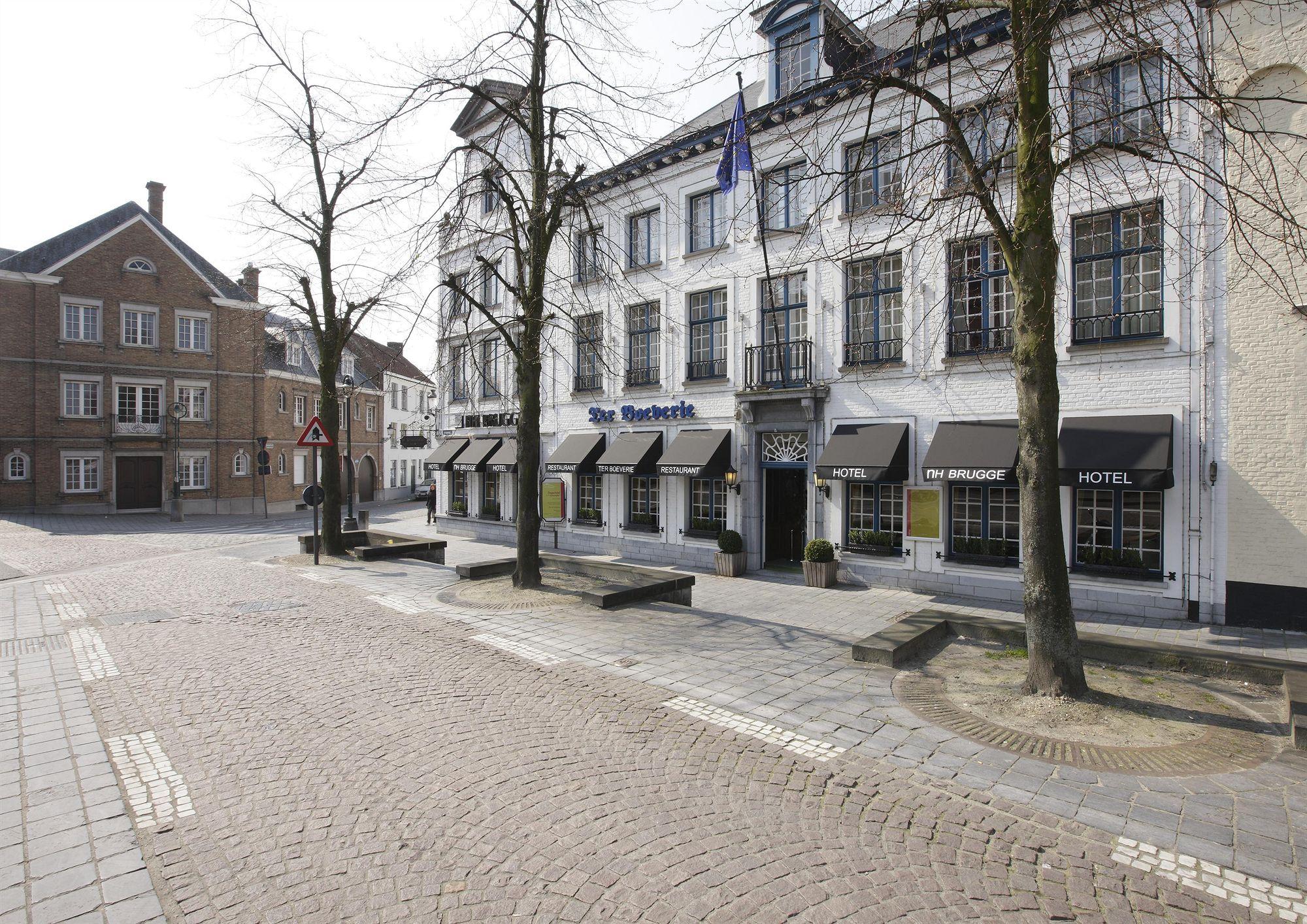 Vista da fachada NH Brugge