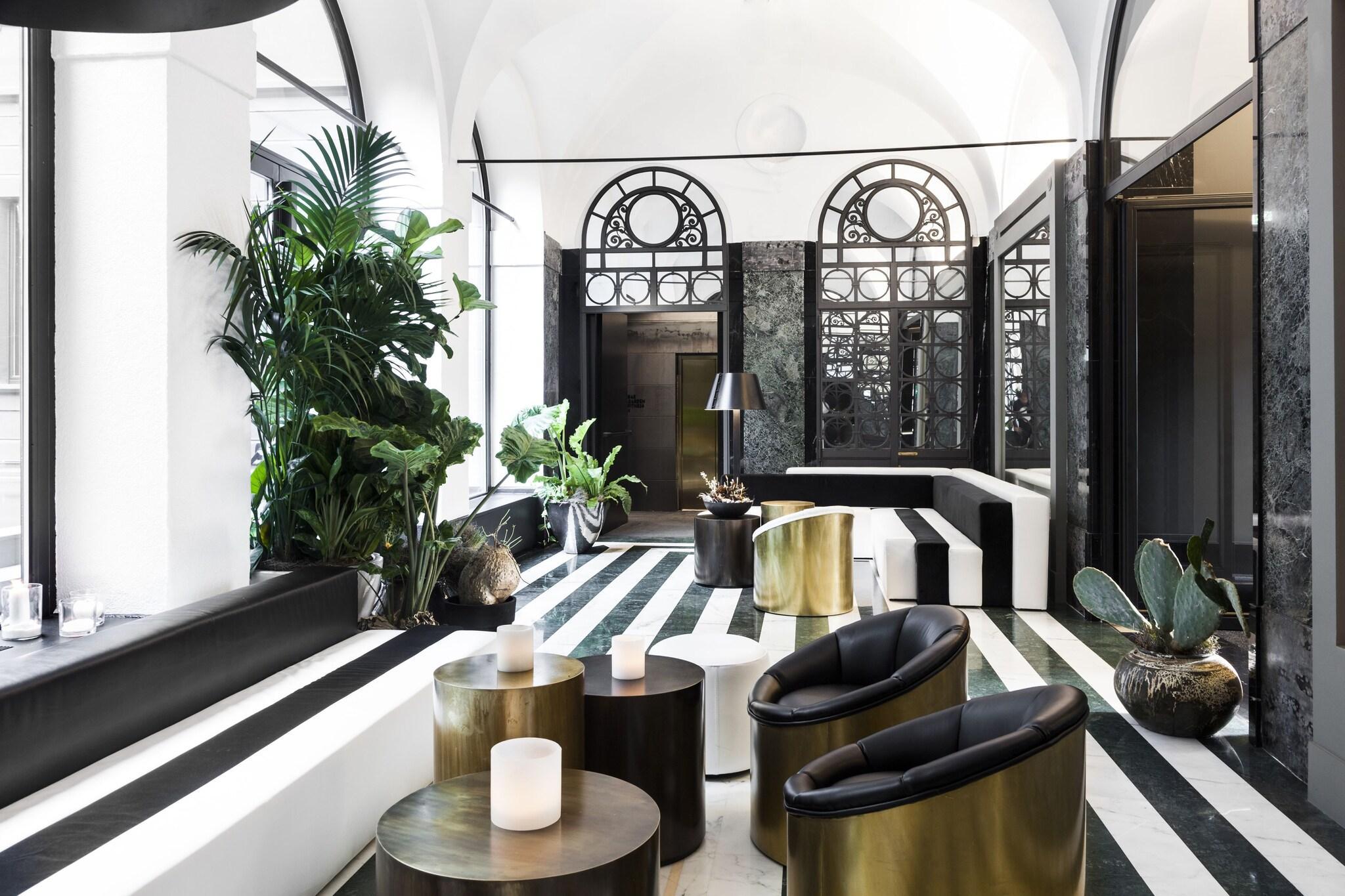 Vista Lobby Senato Hotel Milano