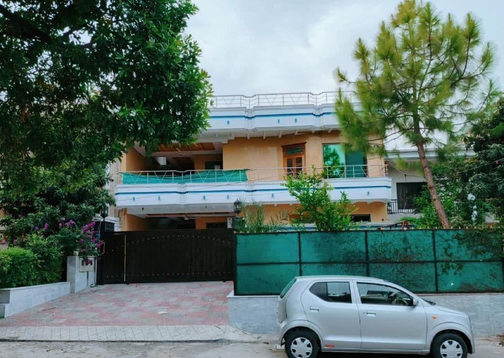 Vista Exterior Istanbul Inn