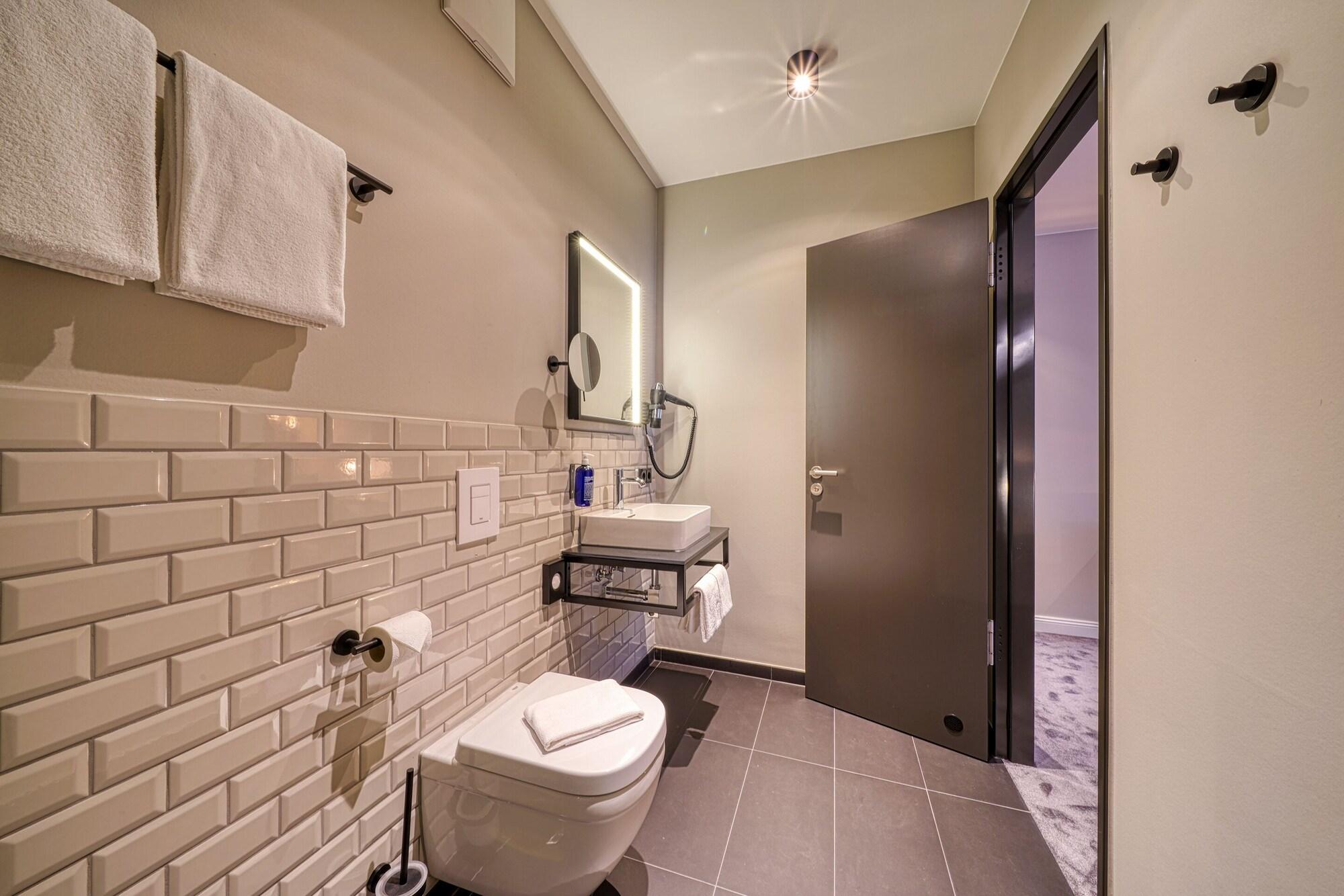 Equipamiento de Habitación Vienna House Easy by Wyndham Bonn