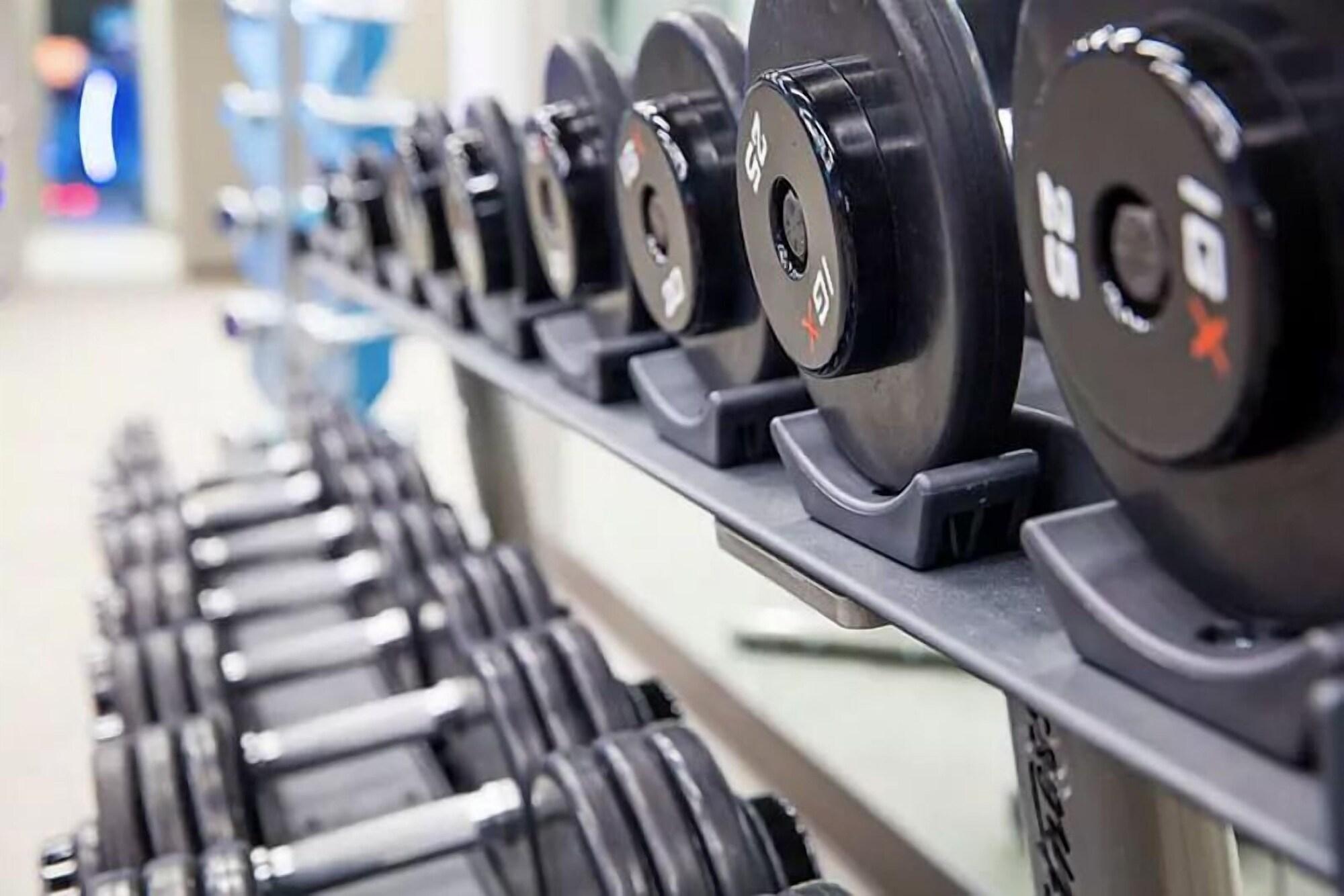 Gimnasio Universal's Aventura Hotel