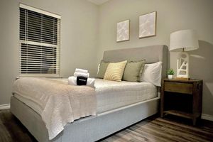 Alquiler Vacacional - Cozy 2-bedroom apartment with AC, WiFi in charming Durant