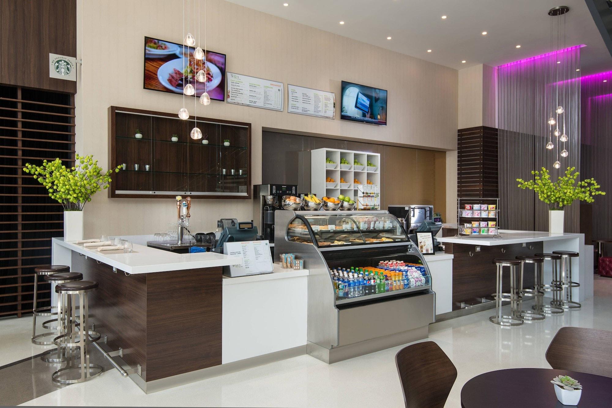 Restaurant Residence Inn Los Angeles L.A. LIVE