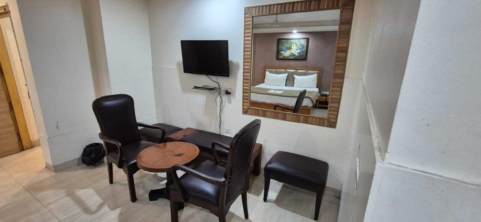 Habitación Hotel WTI Modesty