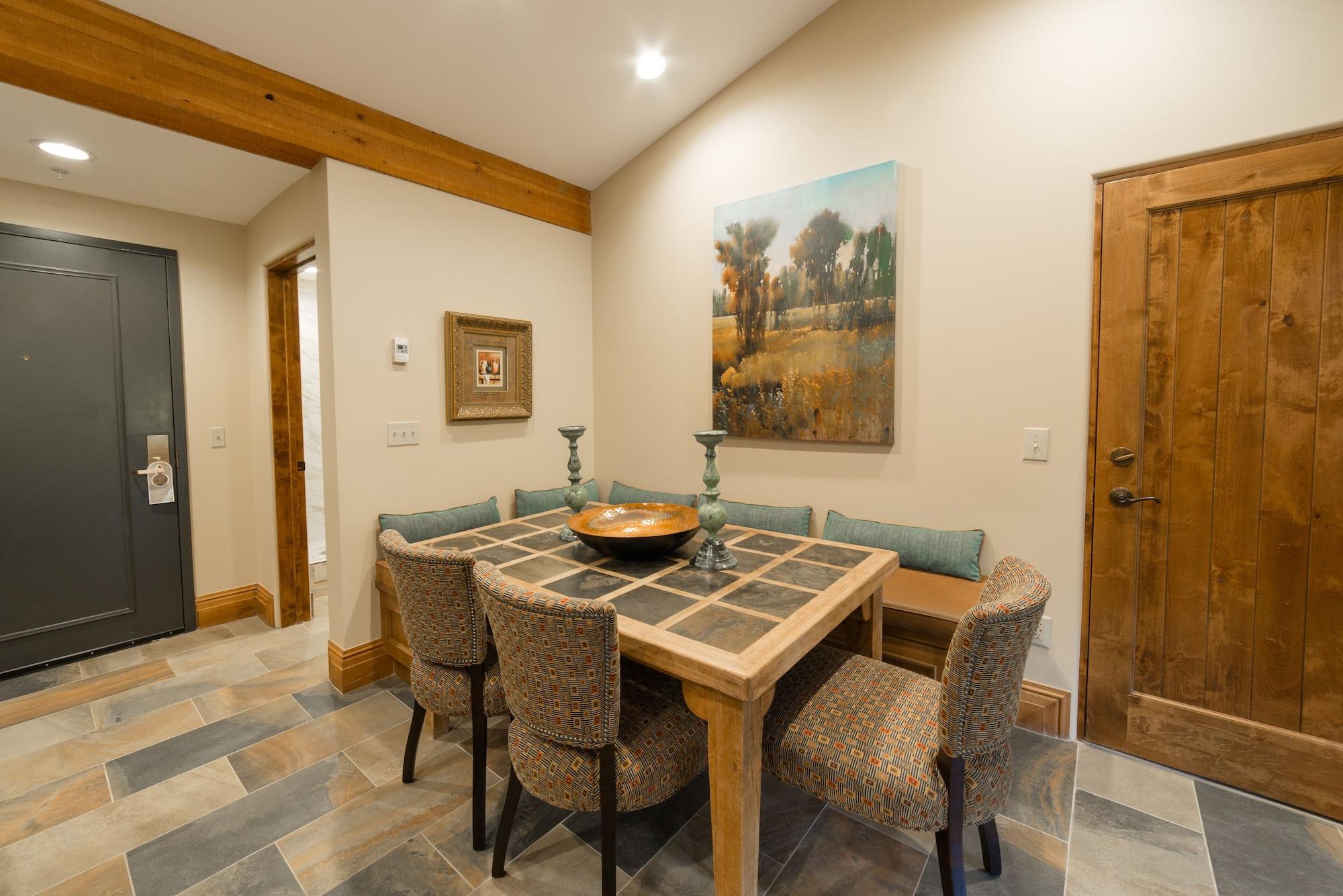 Restaurant Studio Hotel Room by RedAwning