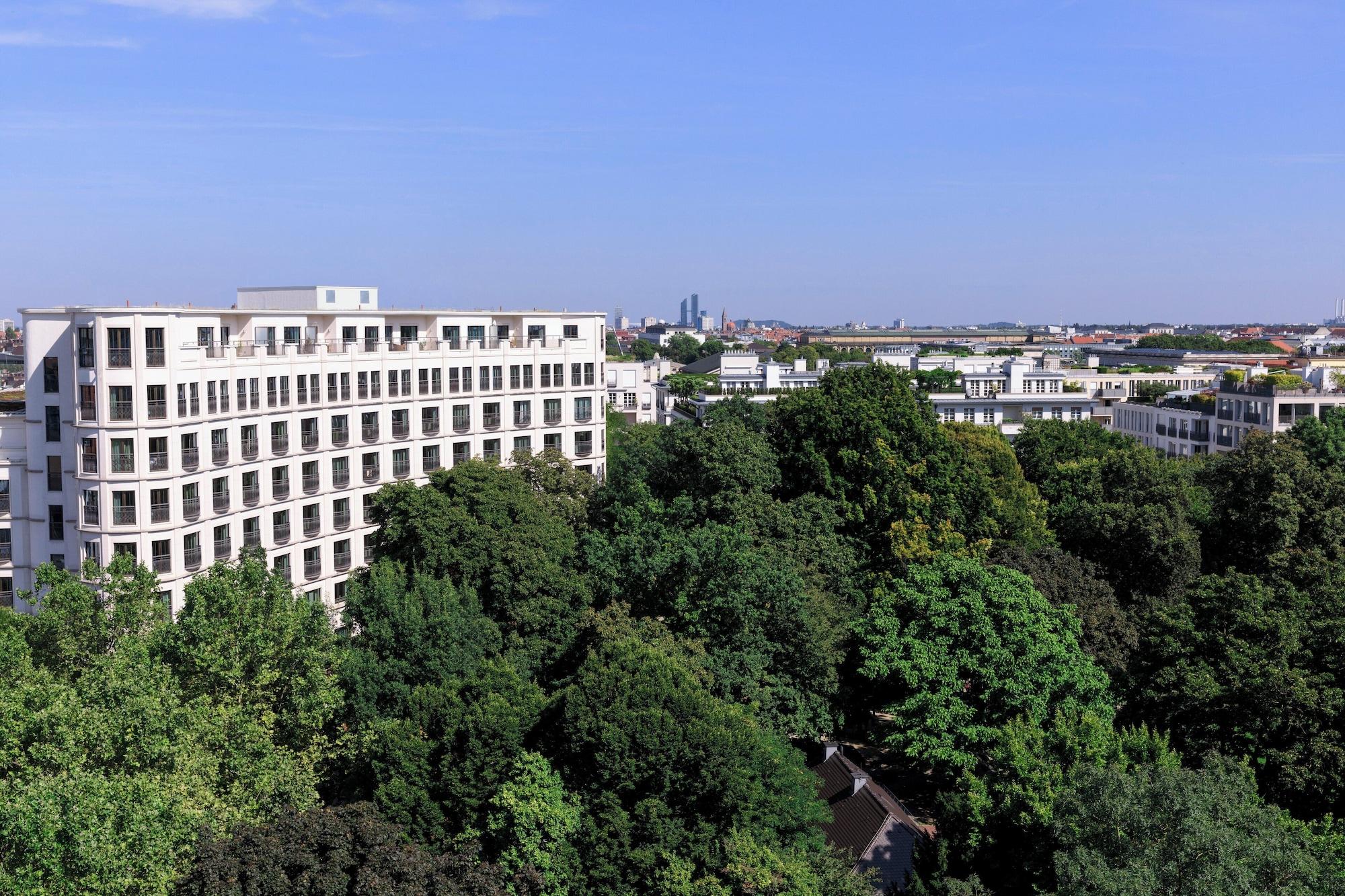 Vista Exterior Rocco Forte The Charles Hotel