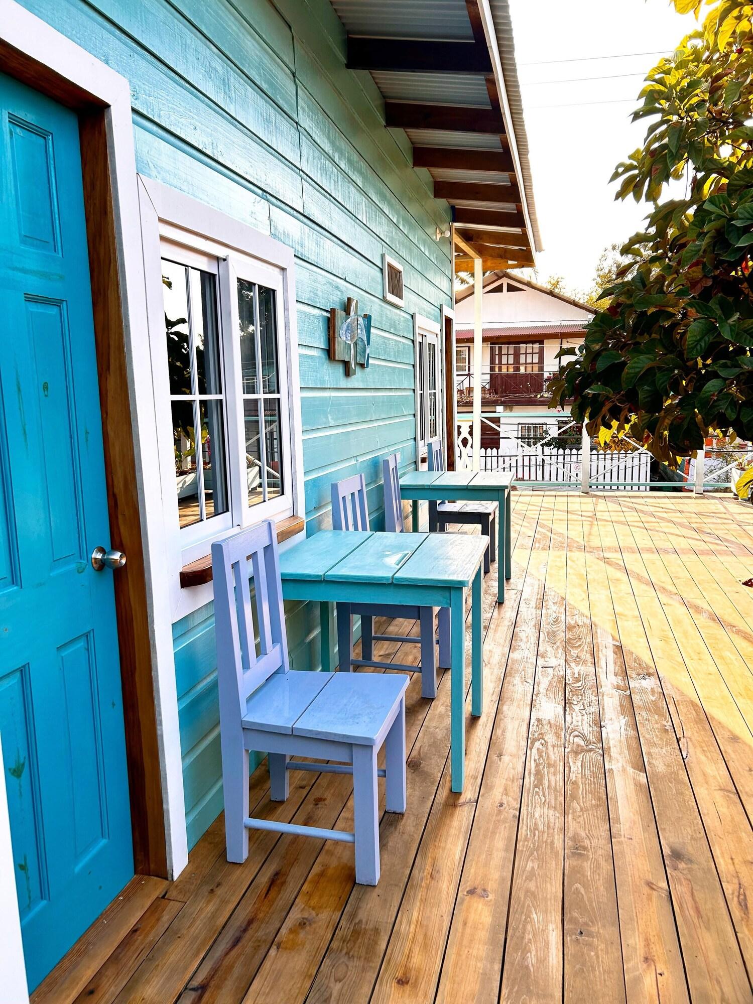 Varios Casa Pelícano