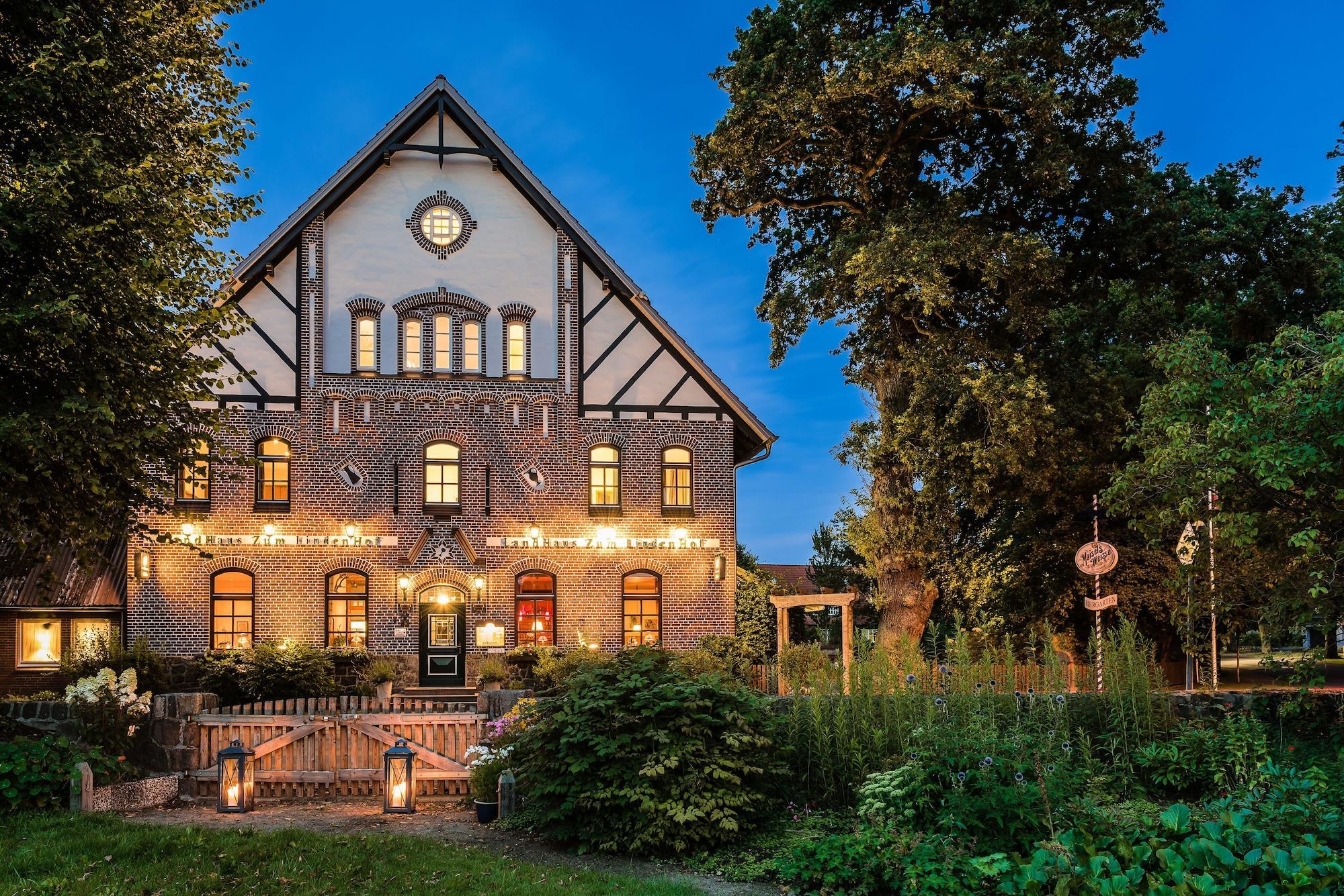 Varios Landhaus Zum Lindenhof