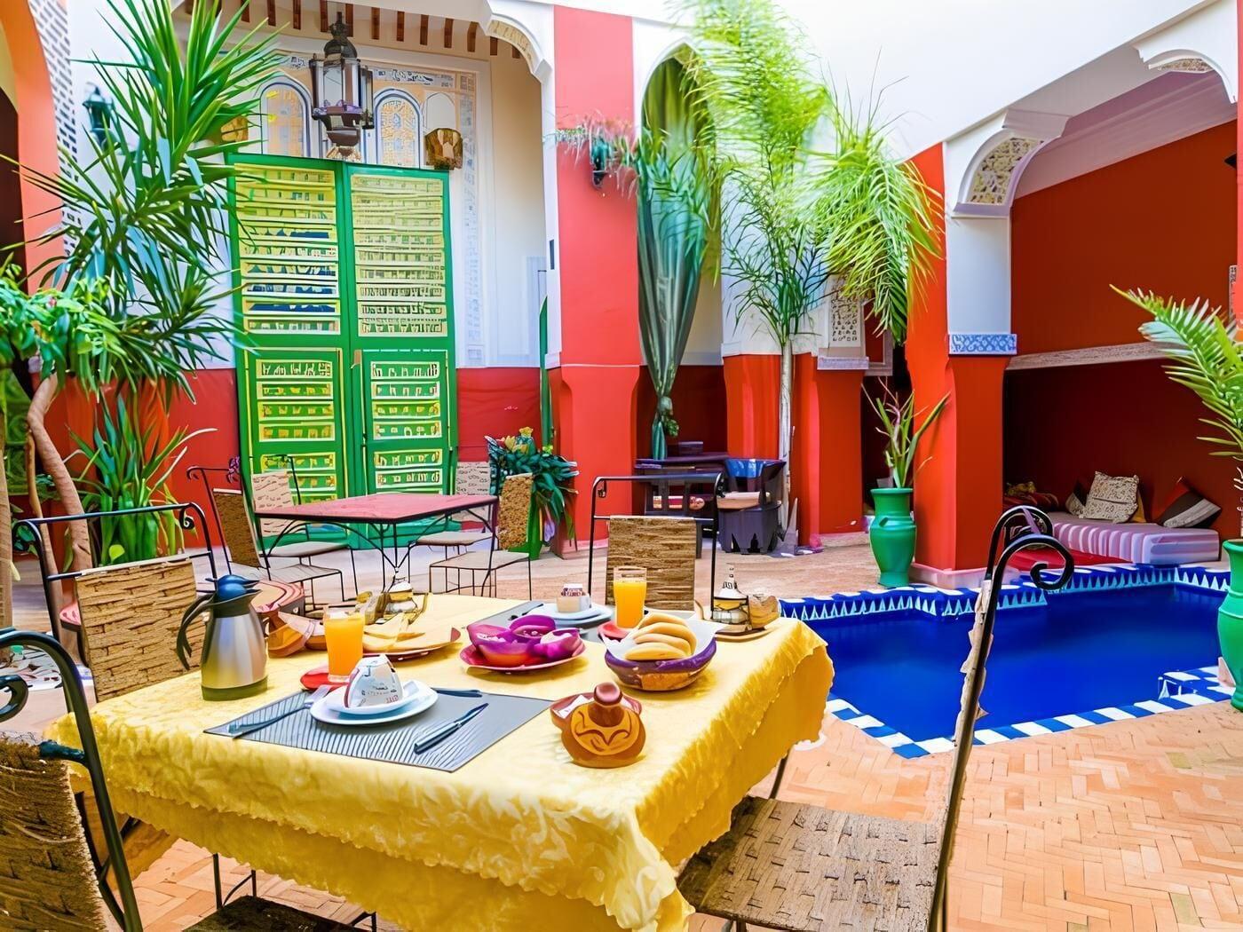 Varios Riad Le Dromadaire Bleu by Weekome