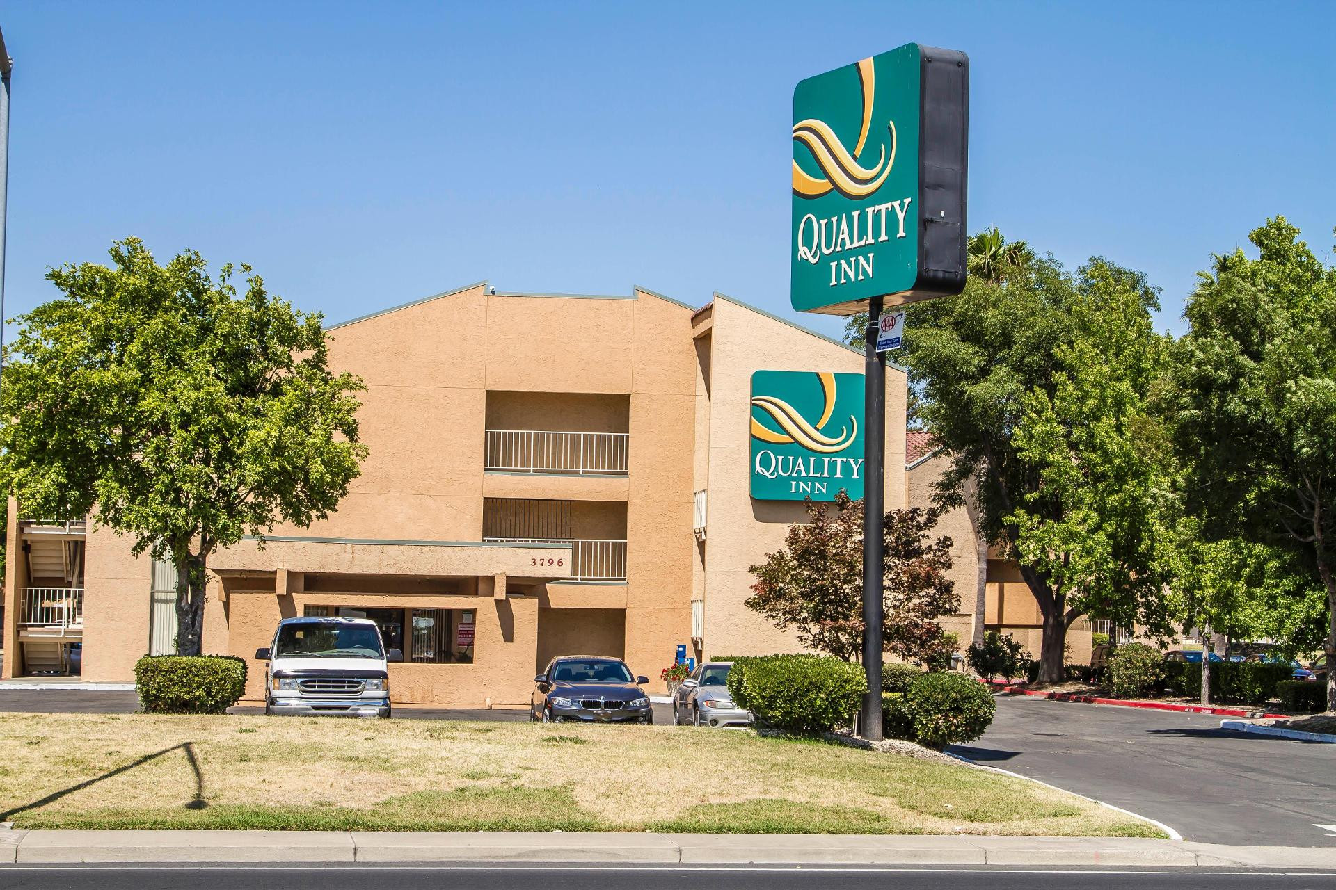 Vista Exterior Studio 6 Sacramento, CA - Natomas & SMF Airport