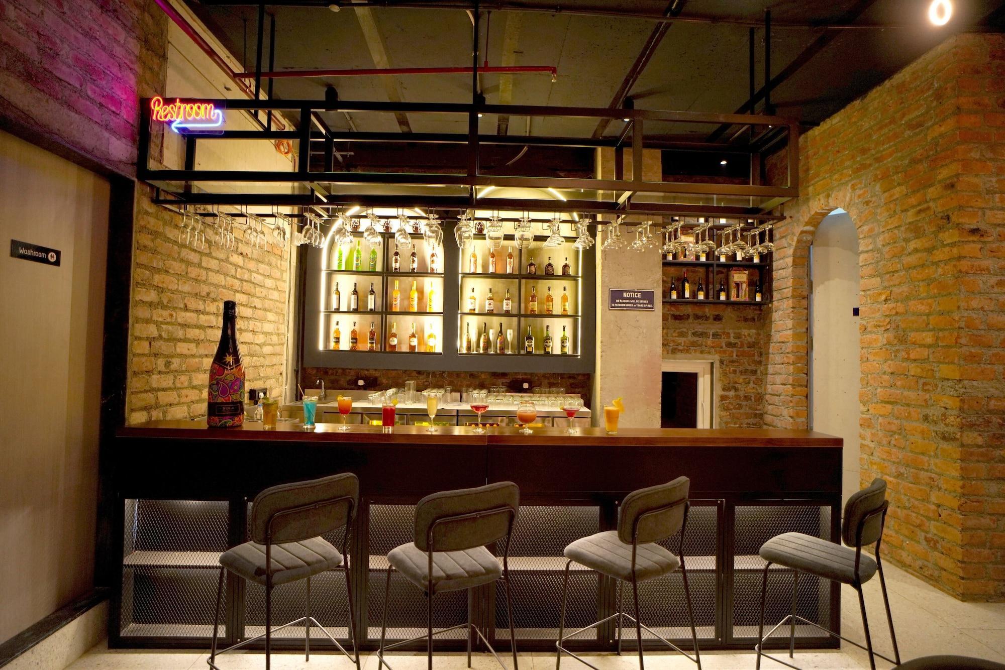 Bar/Salón Zip By Spree Hotels Nanded
