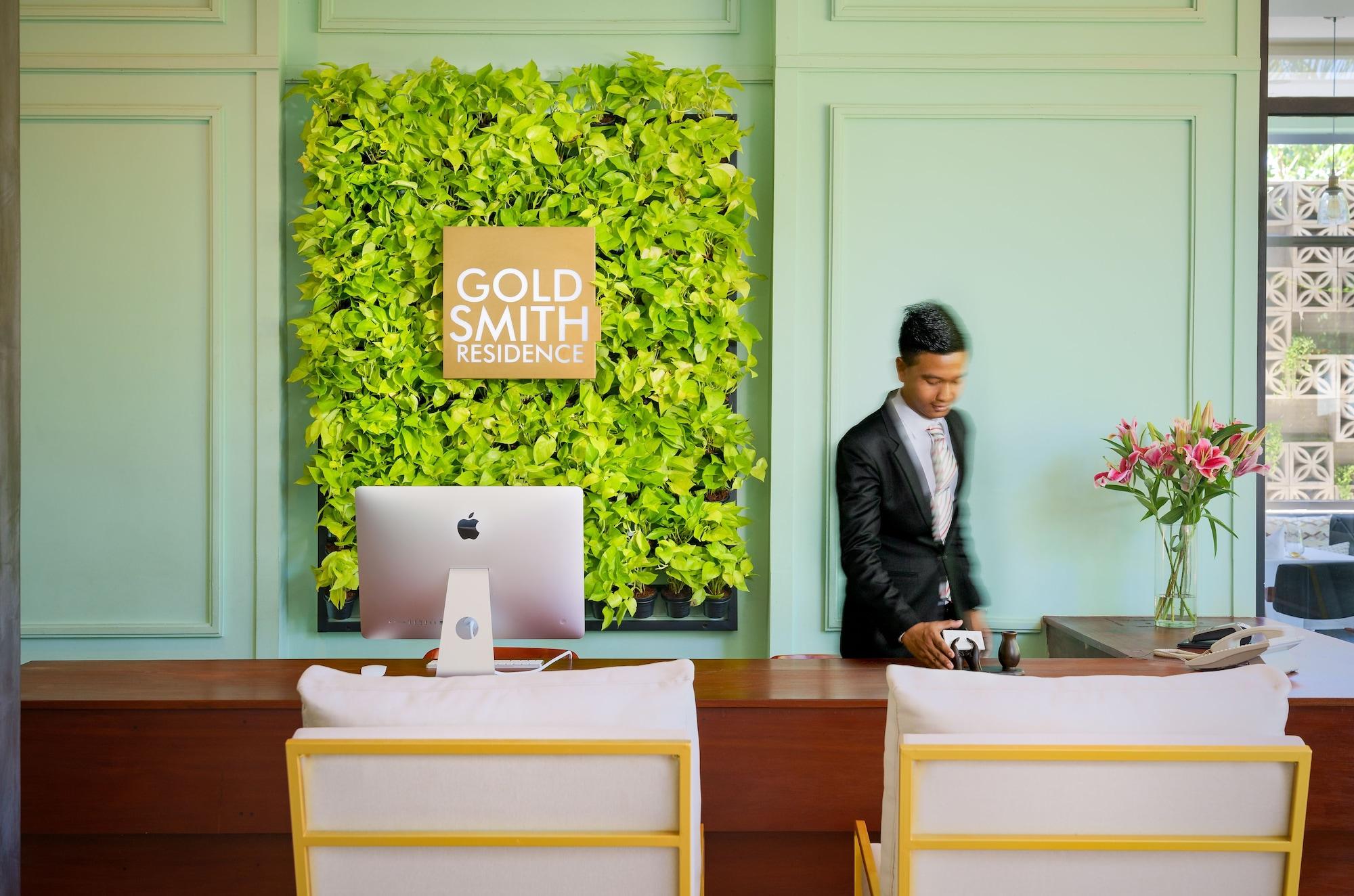 Vista Lobby Gold Smith Residence