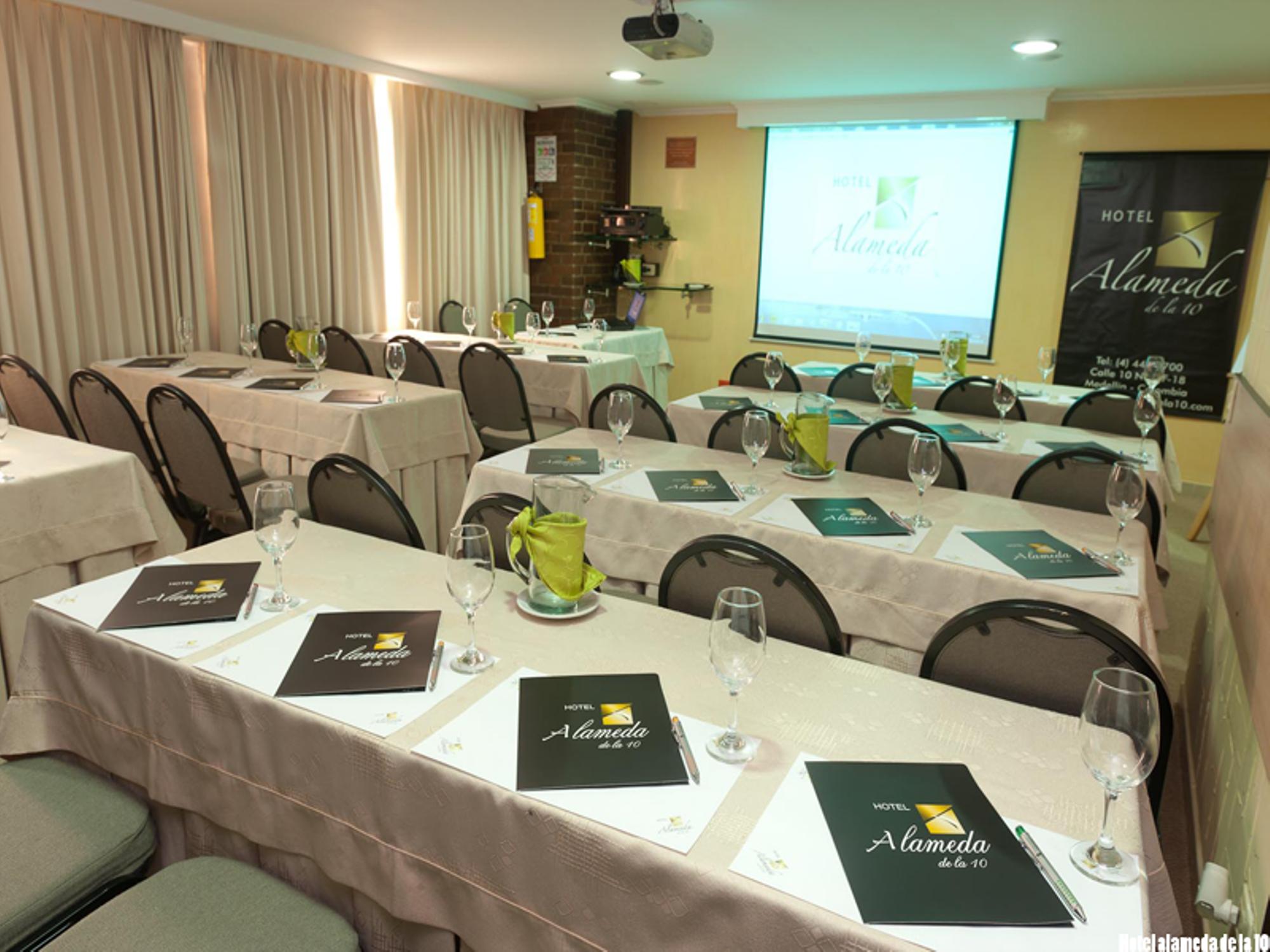 Sala de Reuniones Hotel Alameda de la 10