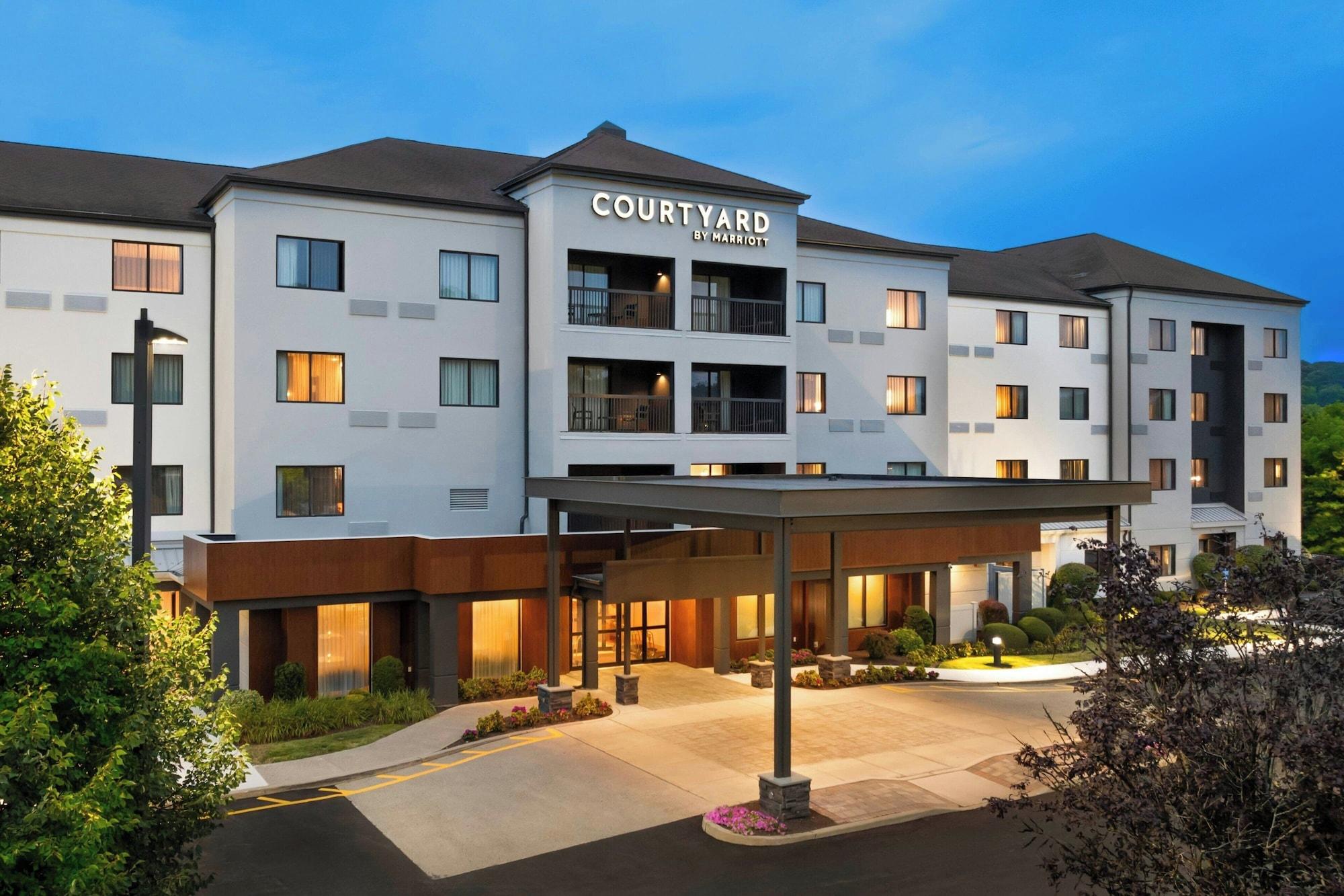 Vista Exterior Courtyard By Marriott Danbury