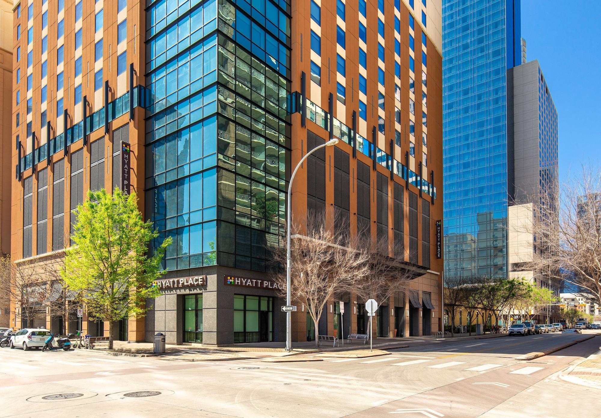 Vista Exterior Hyatt Place Austin Downtown