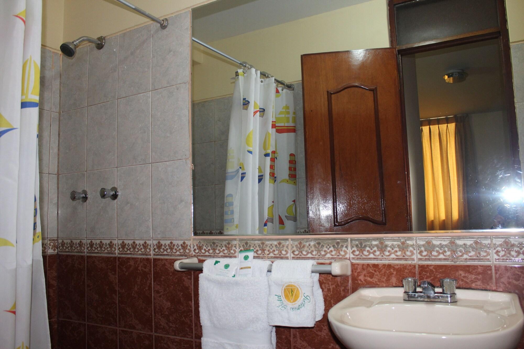 Equipamiento de Habitación Retamas Hotel