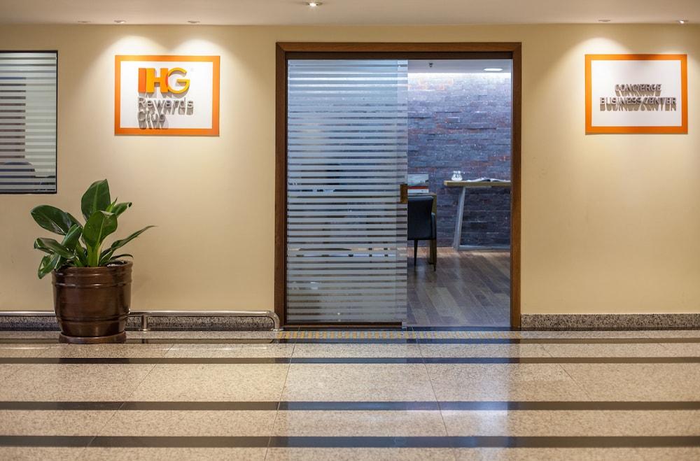 Vista Lobby Holiday Inn Parque Anhembi