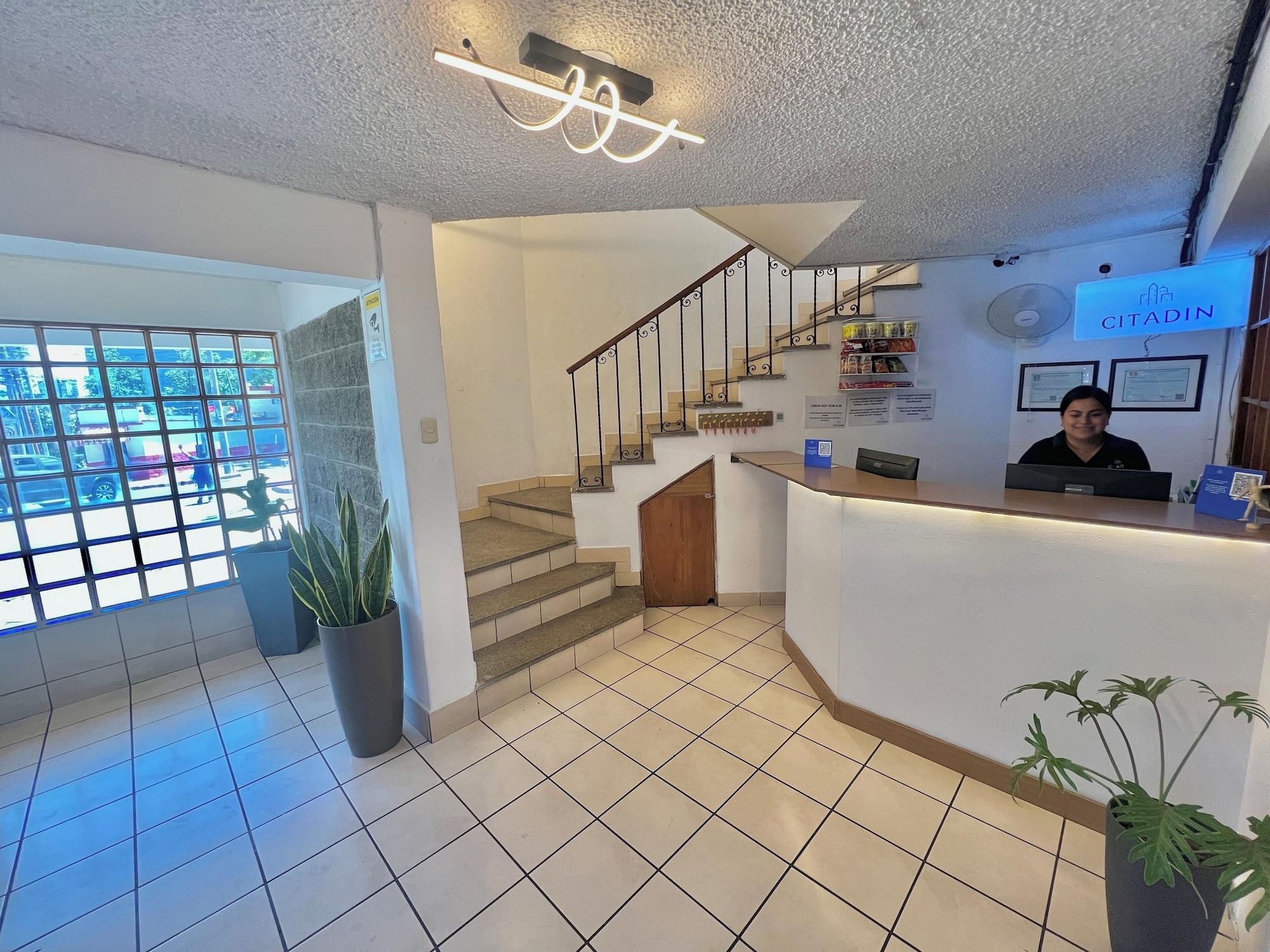 Vista Lobby Hotel Citadin Z4