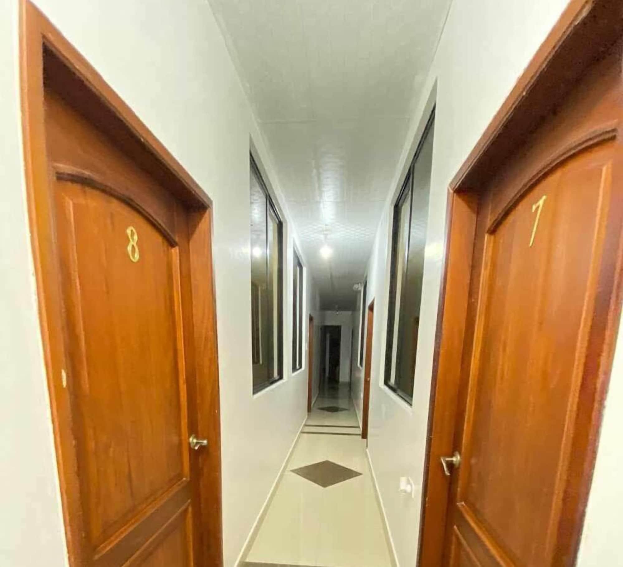 Vista Lobby D Ruiz Hotel