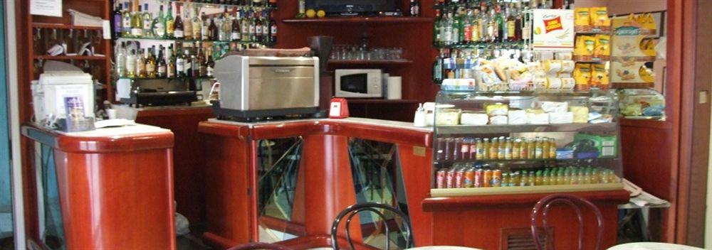 Bar/Salón Hotel Terranova