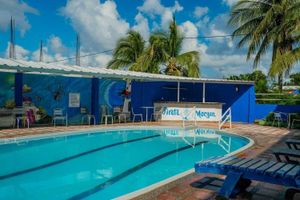 Alojamiento - HOTEL EL PIRATA MORGAN