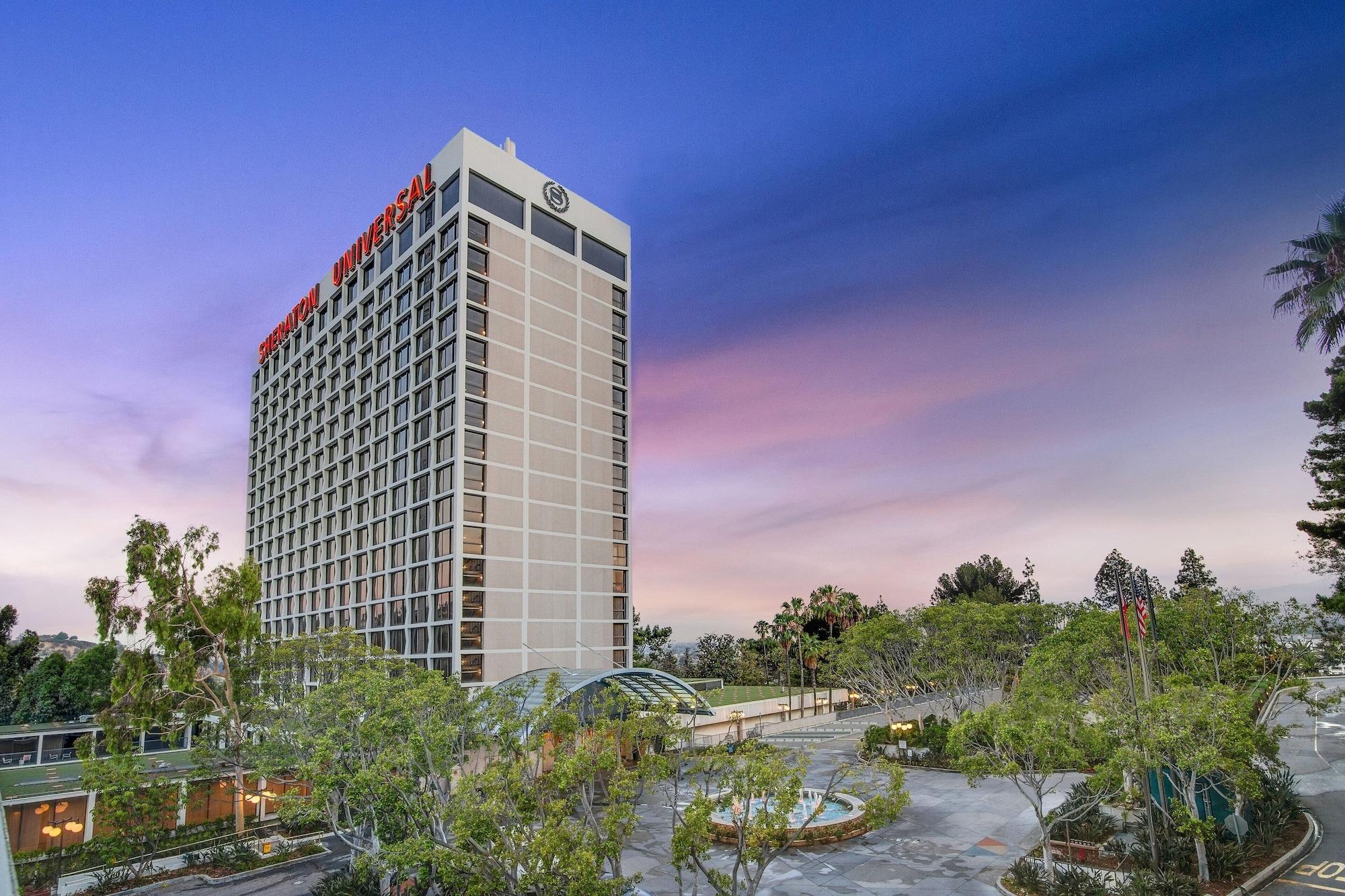 Vista Exterior Sheraton Universal Hotel