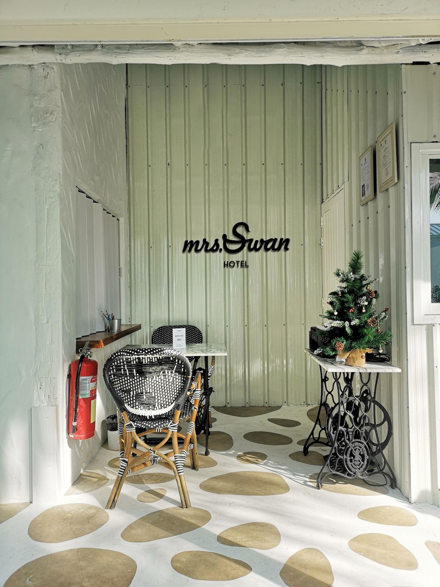 Vista Lobby Mrs. Swan Hotel