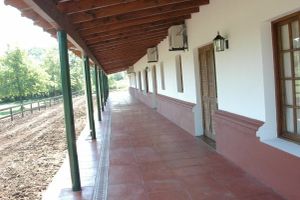 Alojamiento - Los Viejos Ombúes