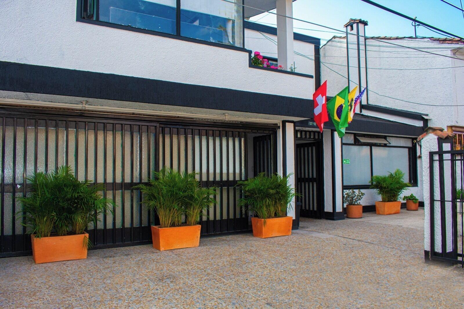 Vista Exterior Hotel Flamante bulevar