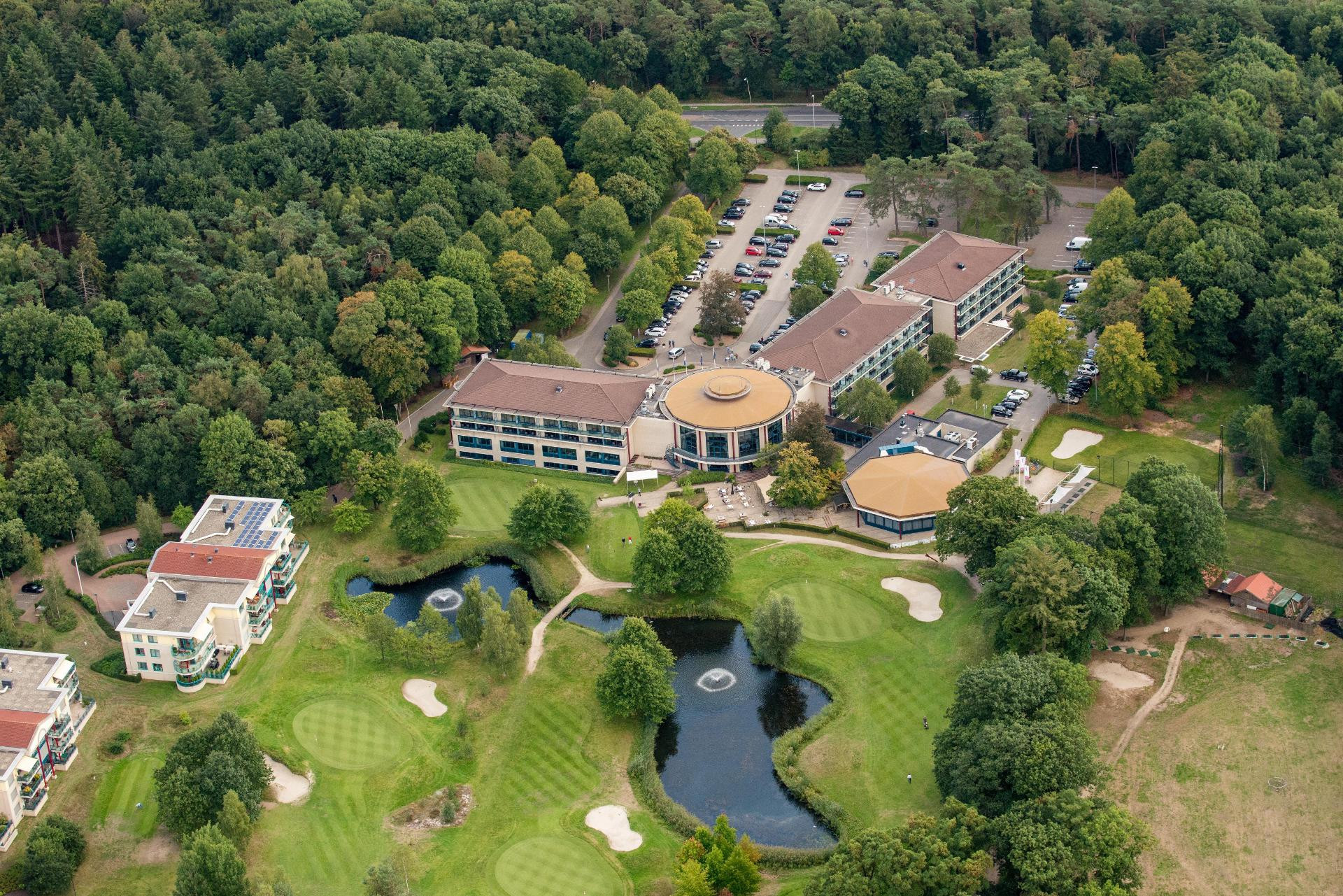 Vista Exterior DoubleTree by Hilton Royal Parc Soestduinen