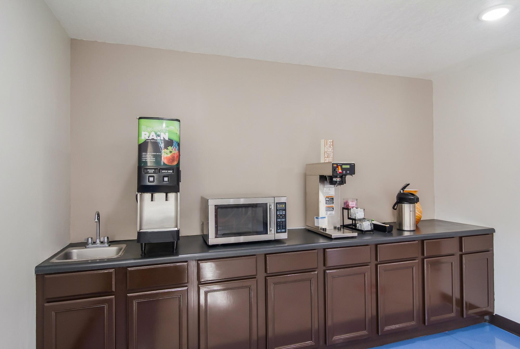 Bar/Salón Red Roof Inn Darien - I-95/ North Brunswick