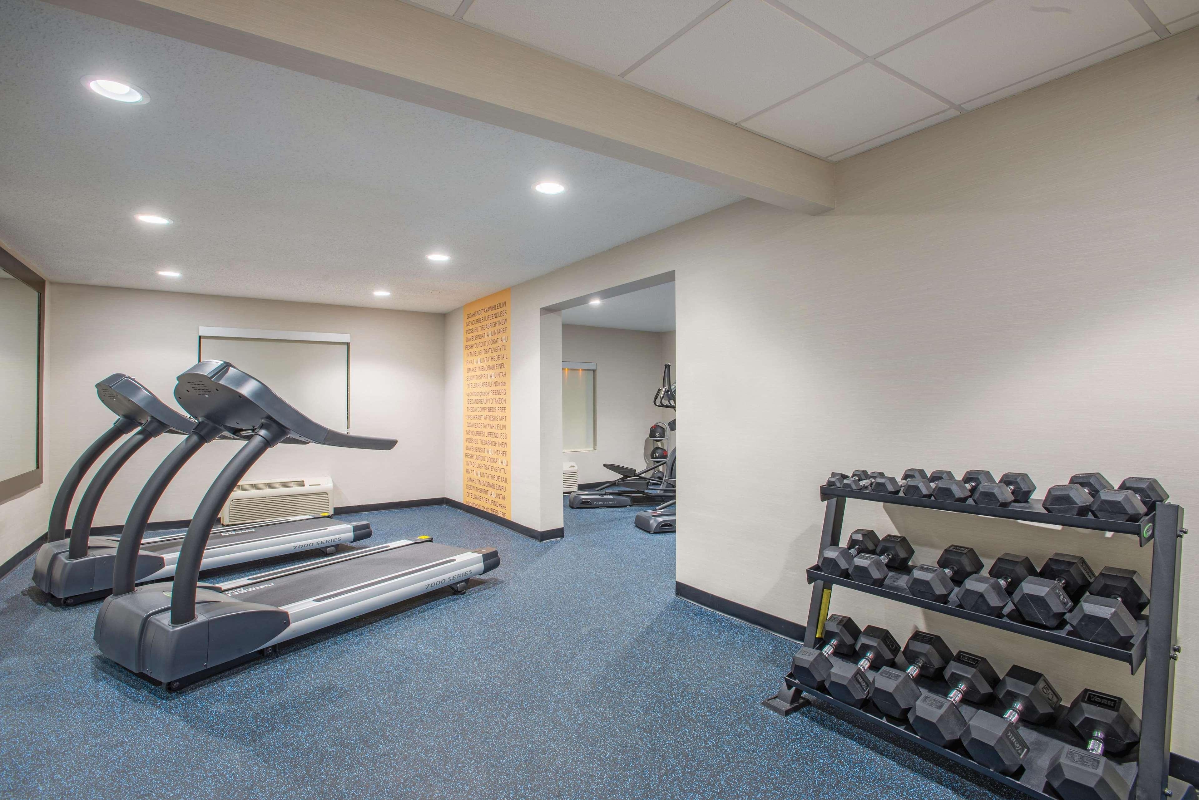 Instalaciones Recreativas La Quinta Inn & Suites by Wyndham DC Metro Capital Beltway